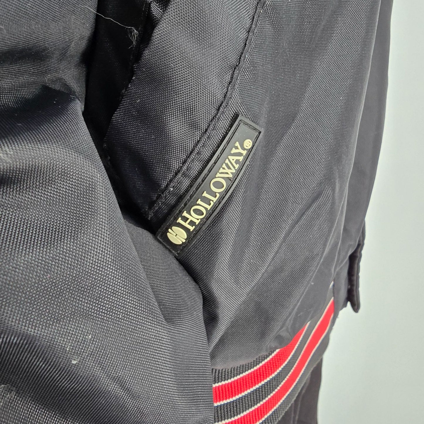 Vintage 2000s Catholic Central Raiders "Faith" Nylon Satin Bomber Jacket (L)