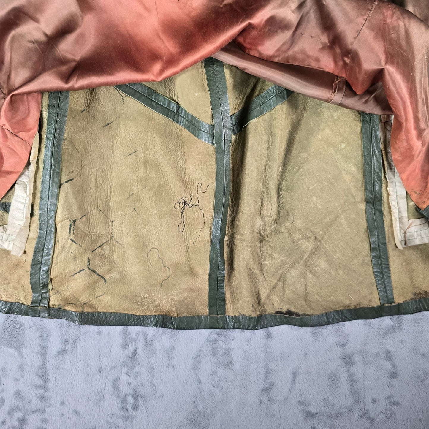 Vintage 1970s Unbranded Double-Breasted Green Leather Shawl Collar Car Coat (L)