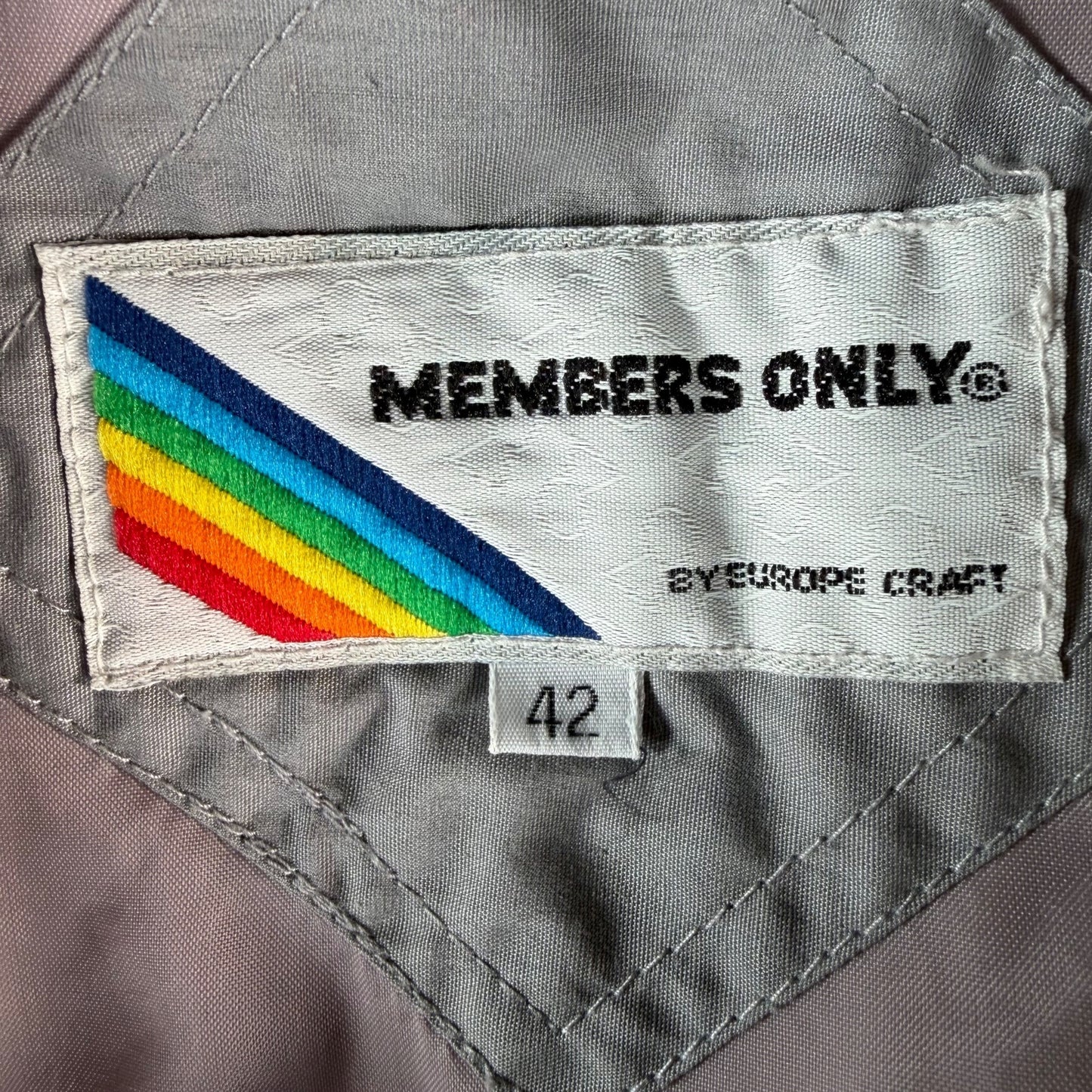 Vintage 1980s Members Only Gray/Mauve Racer Lightweight Bomber Jacket (L)