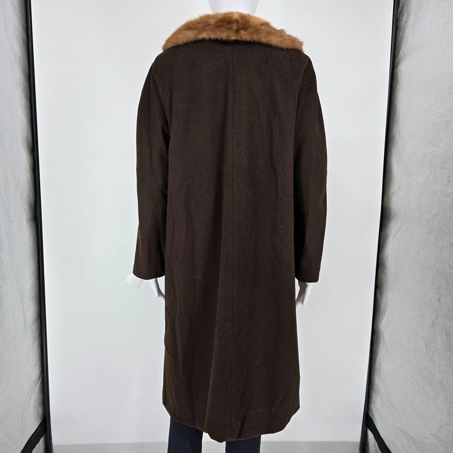 Vintage 1950s Unbranded Chocolate Brown Wool Faux Fur Collar Overcoat (M/L)