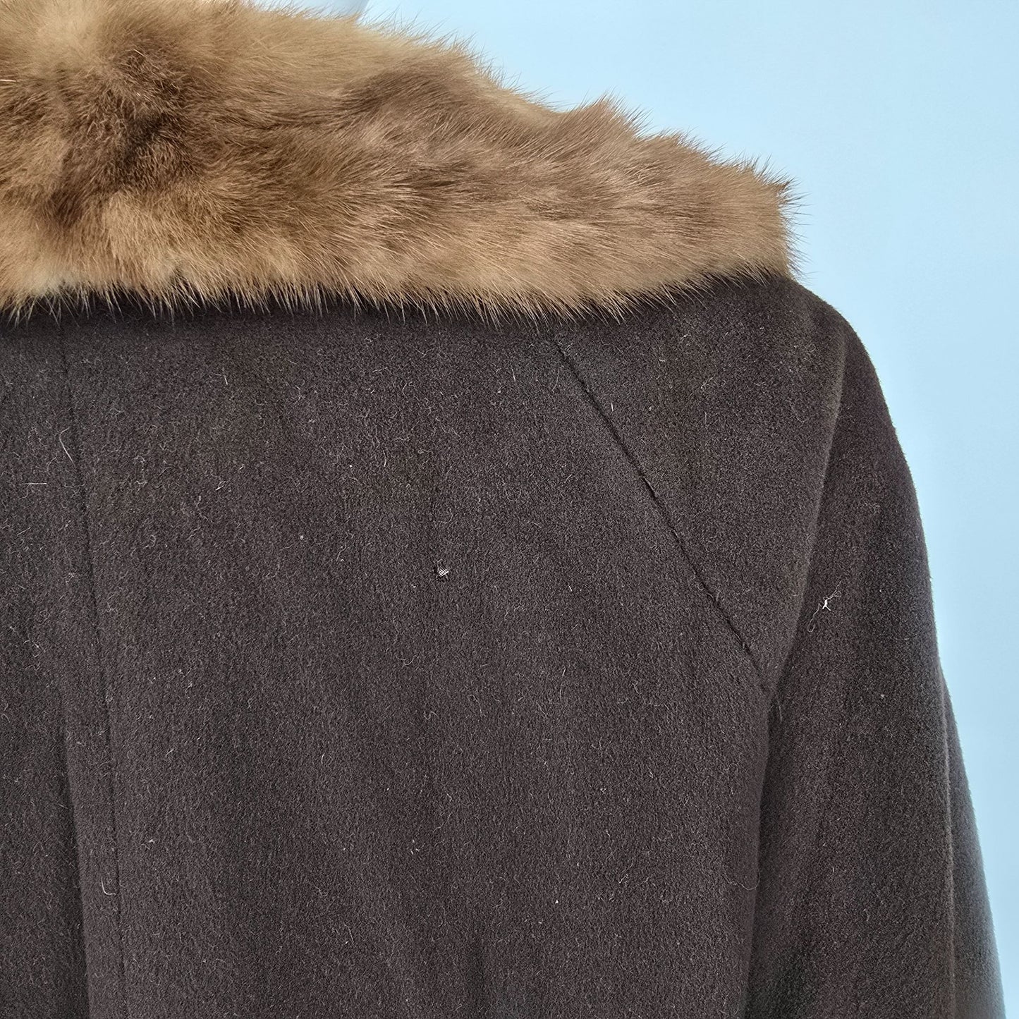 Vintage 1950s Unbranded Chocolate Brown Wool Faux Fur Collar Overcoat (M/L)