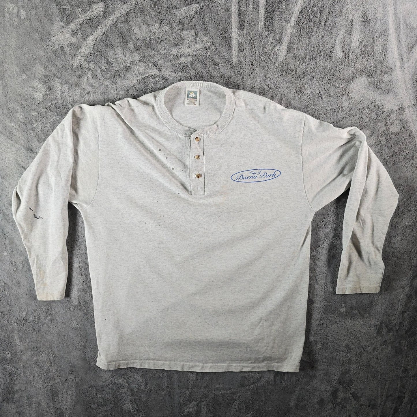 Vintage 1998 City of Buena Park Winter Softball Champs Henley T-Shirt (XL)