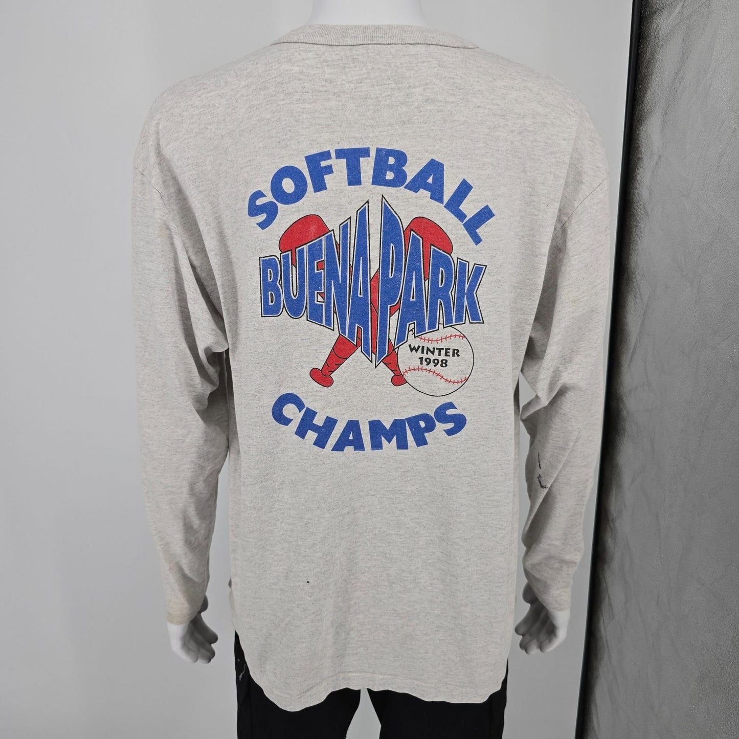 Vintage 1998 City of Buena Park Winter Softball Champs Henley T-Shirt (XL)