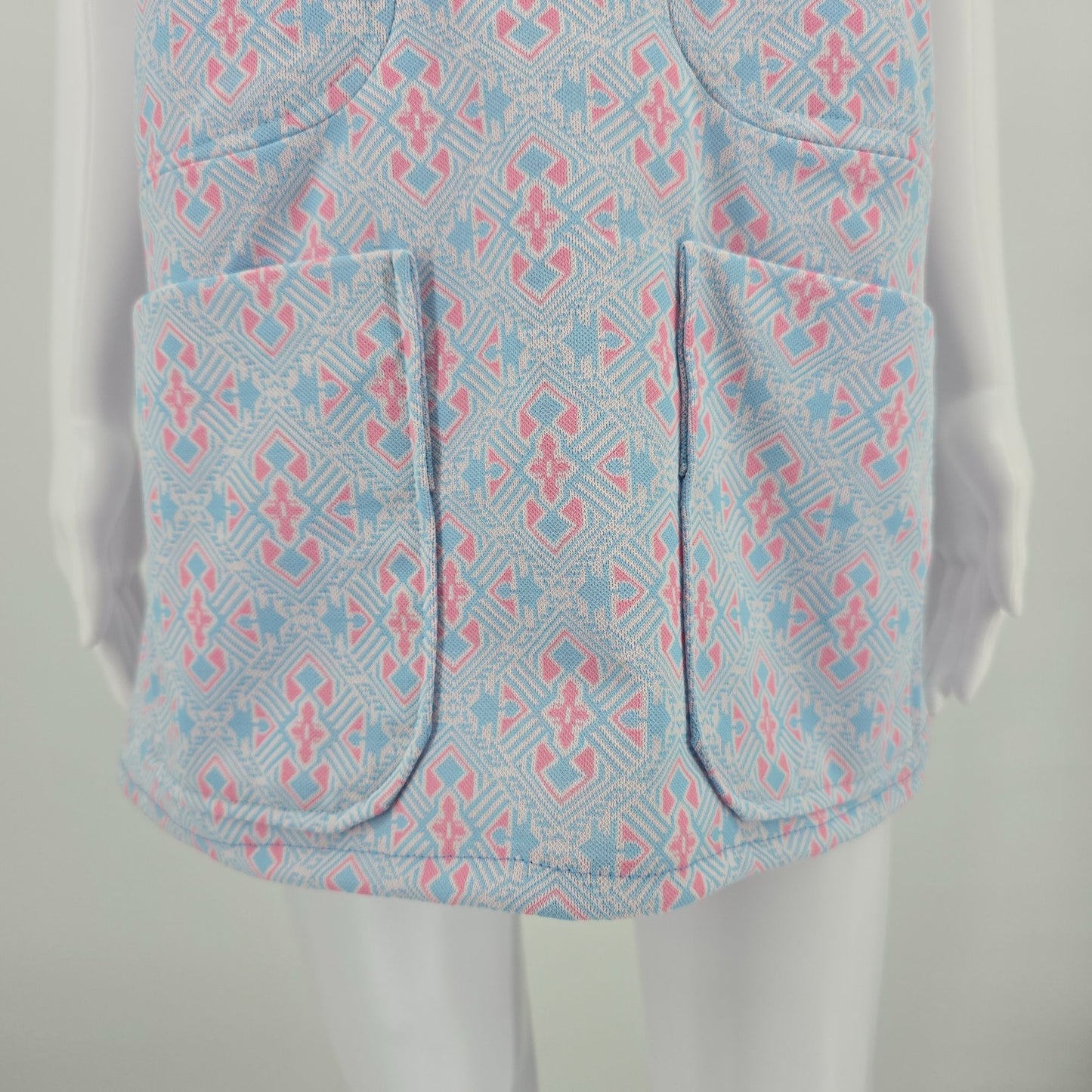 Vintage 1960s Handmade Vogue Couturier Design Pastel Mod Mini Shift Dress (L)
