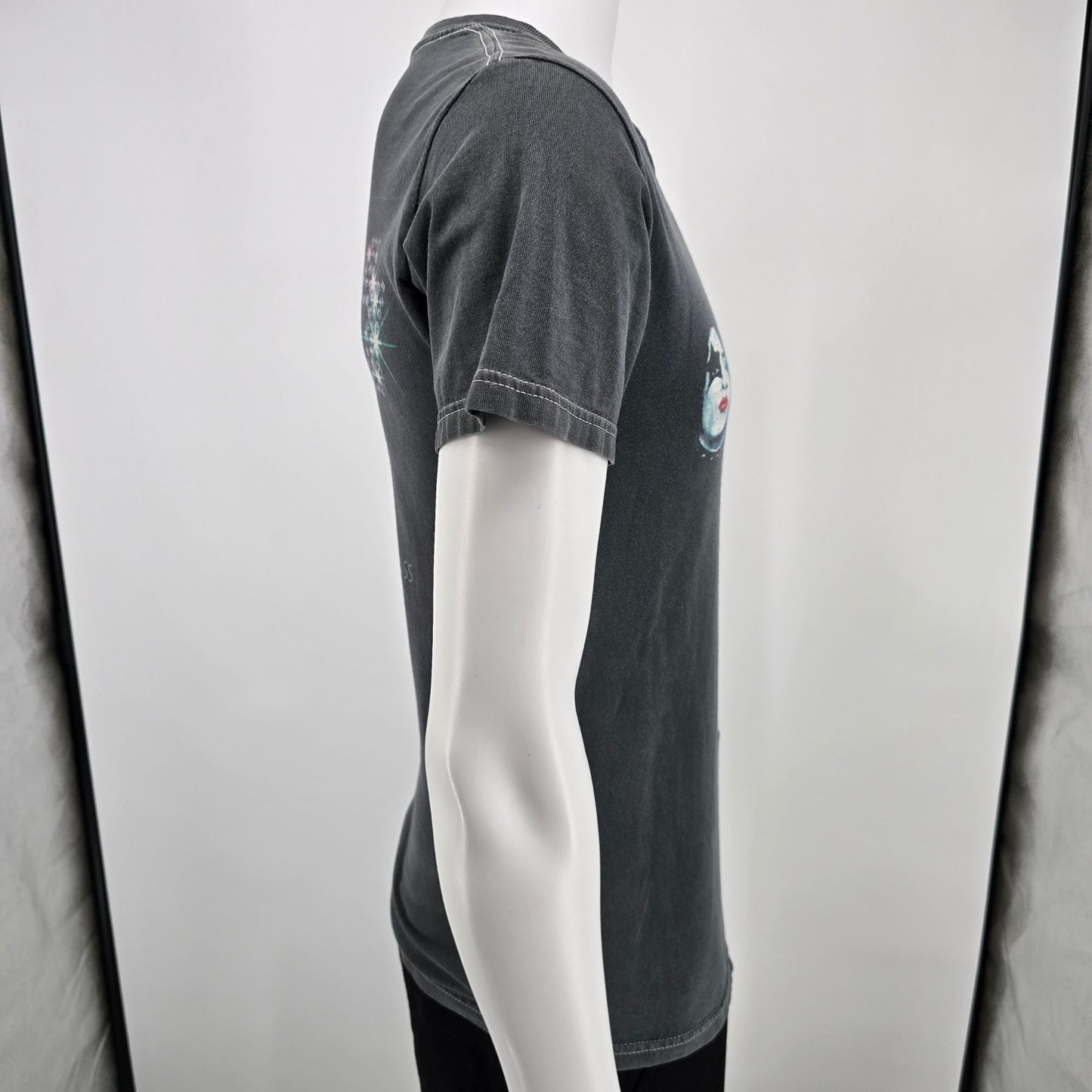 Distressed 2000s Hanes Heavyweight KISS Self-Titled Album Graphic T-Shirt (S)