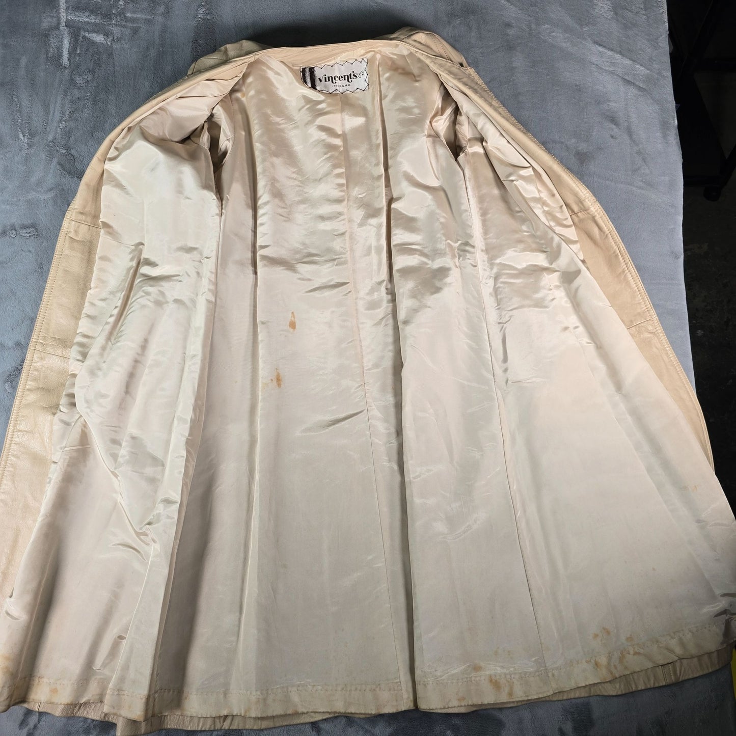 Vintage Late 1970s Vincent's Indiana Beige Leather Wrap Belted Coat (M) *Fair