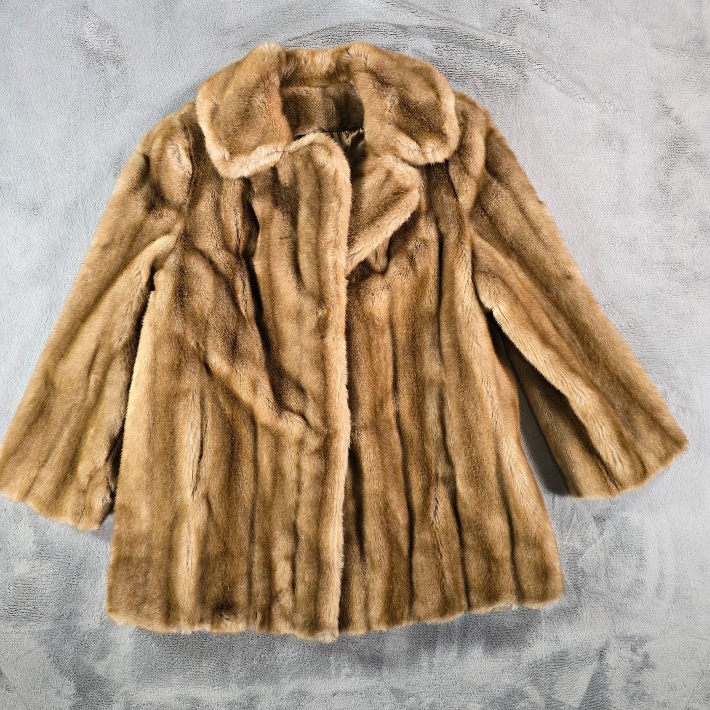 Vintage 1970s Unbranded Women's Tissavel France Faux Fur Mink Pattern Coat (L)