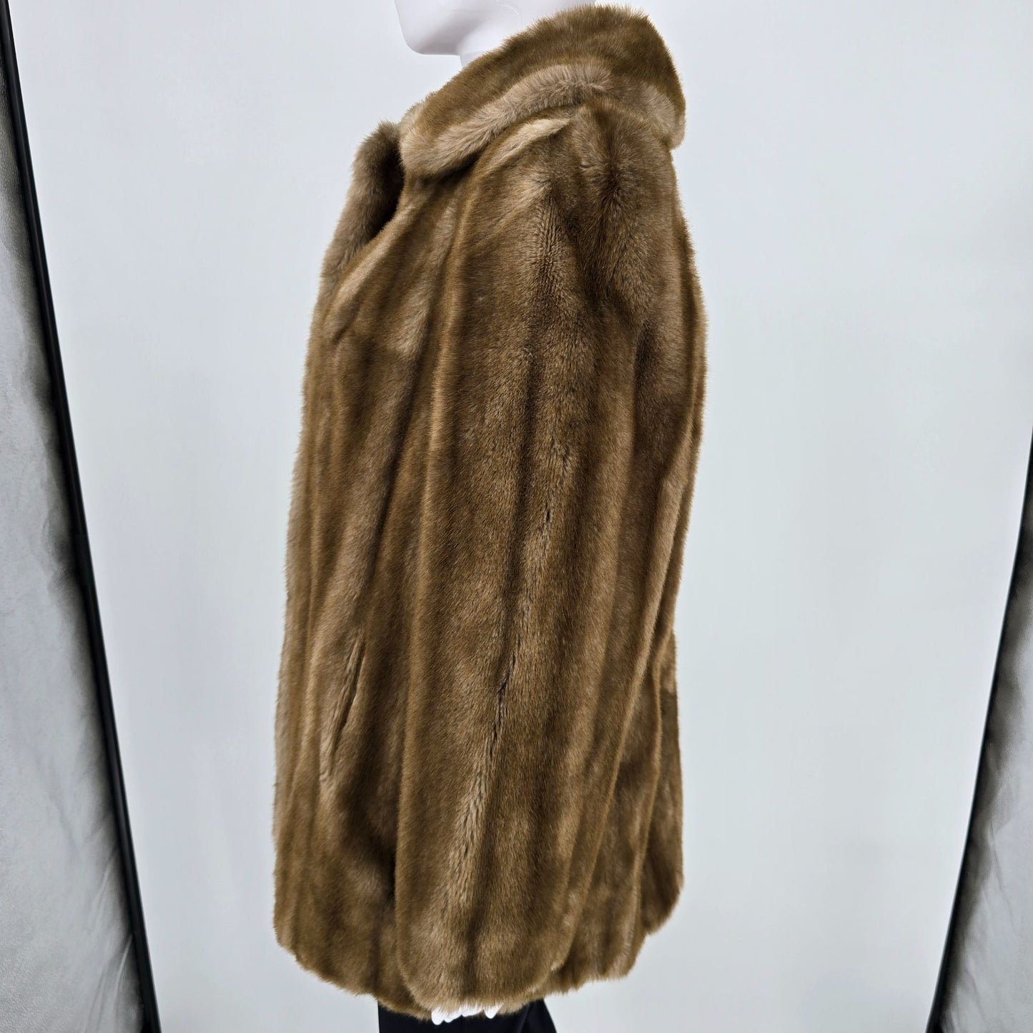 Vintage 1970s Unbranded Women's Tissavel France Faux Fur Mink Pattern Coat (L)