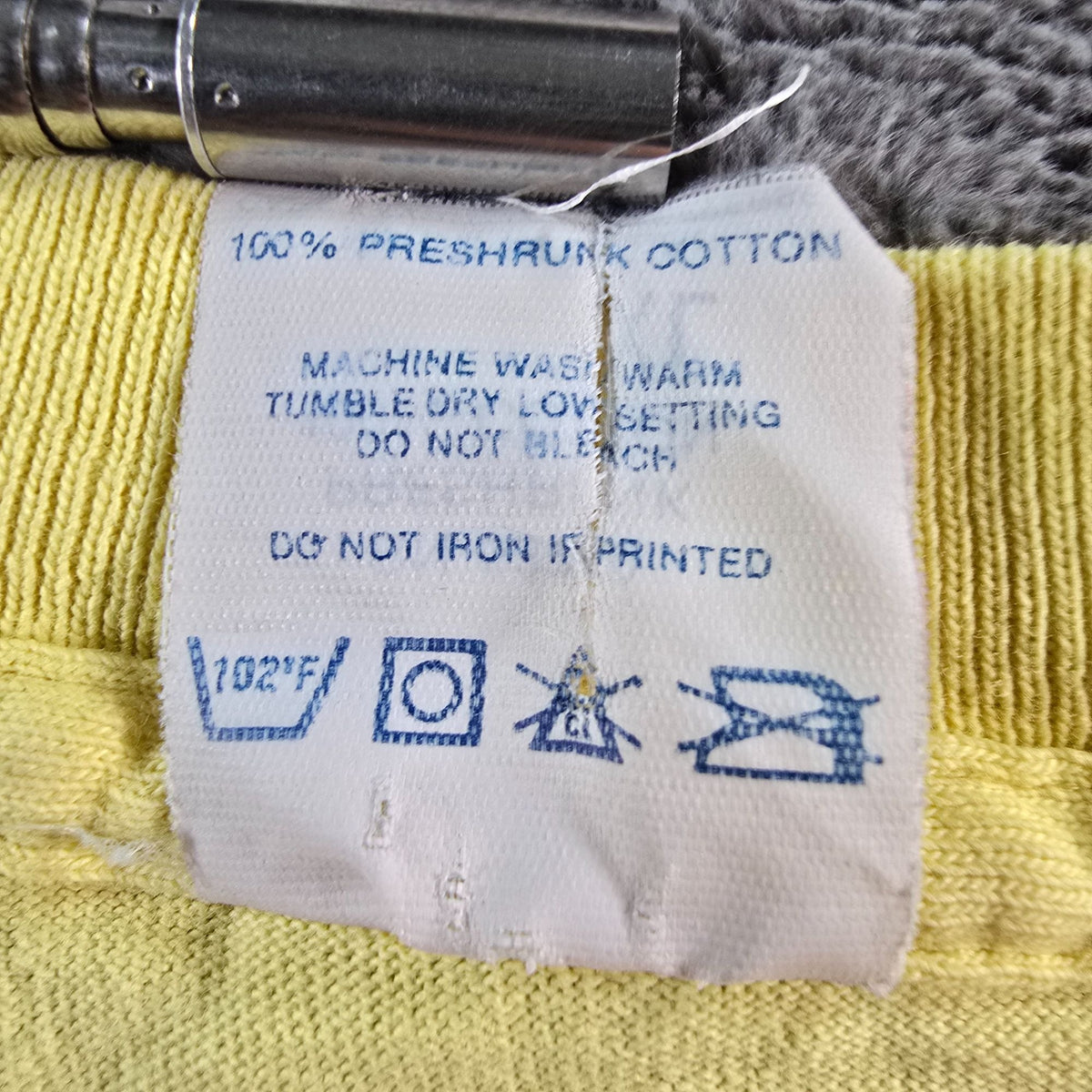 Vintage 1990s Tee Jays Yellow Mallard Duck Mountain Club T-Shirt (L/XL)