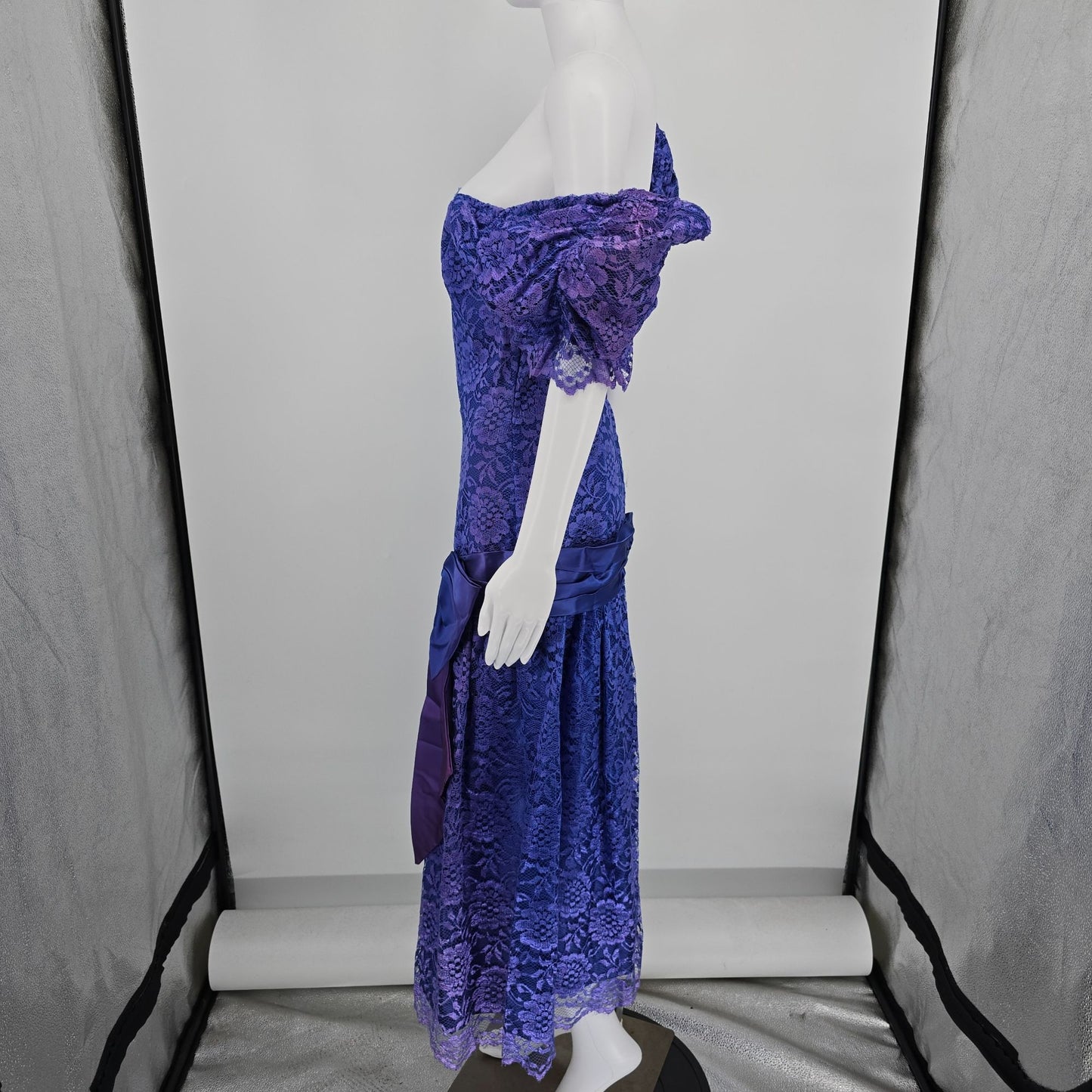 Distressed Vintage 1980s Purple Lace Puff Sleeve Drop Waist Prom Dress (S)