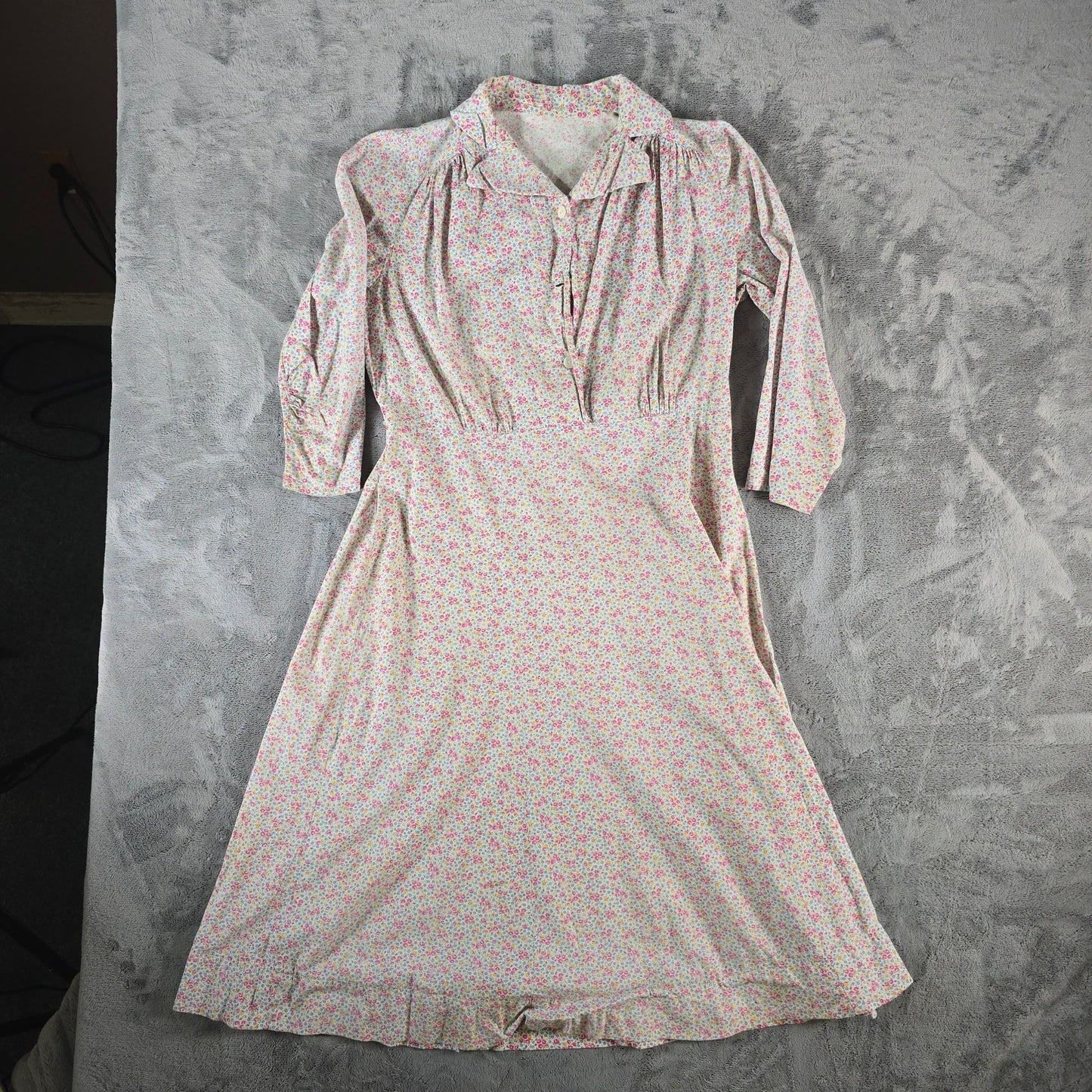 Vintage 1940s Ditsy Floral Pattern Cotton Midi Housedress/Day Dress (12/L)