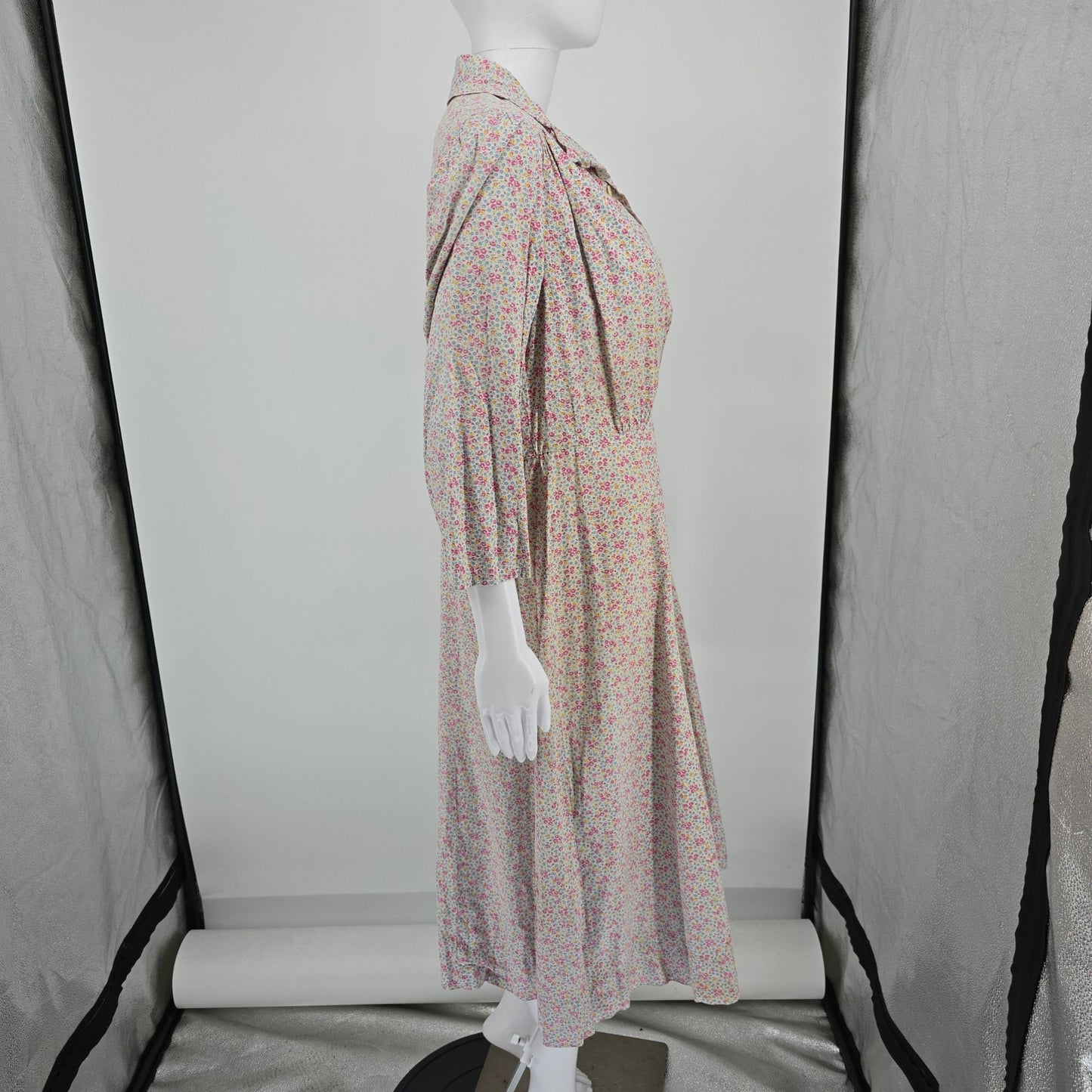 Vintage 1940s Ditsy Floral Pattern Cotton Midi Housedress/Day Dress (12/L)