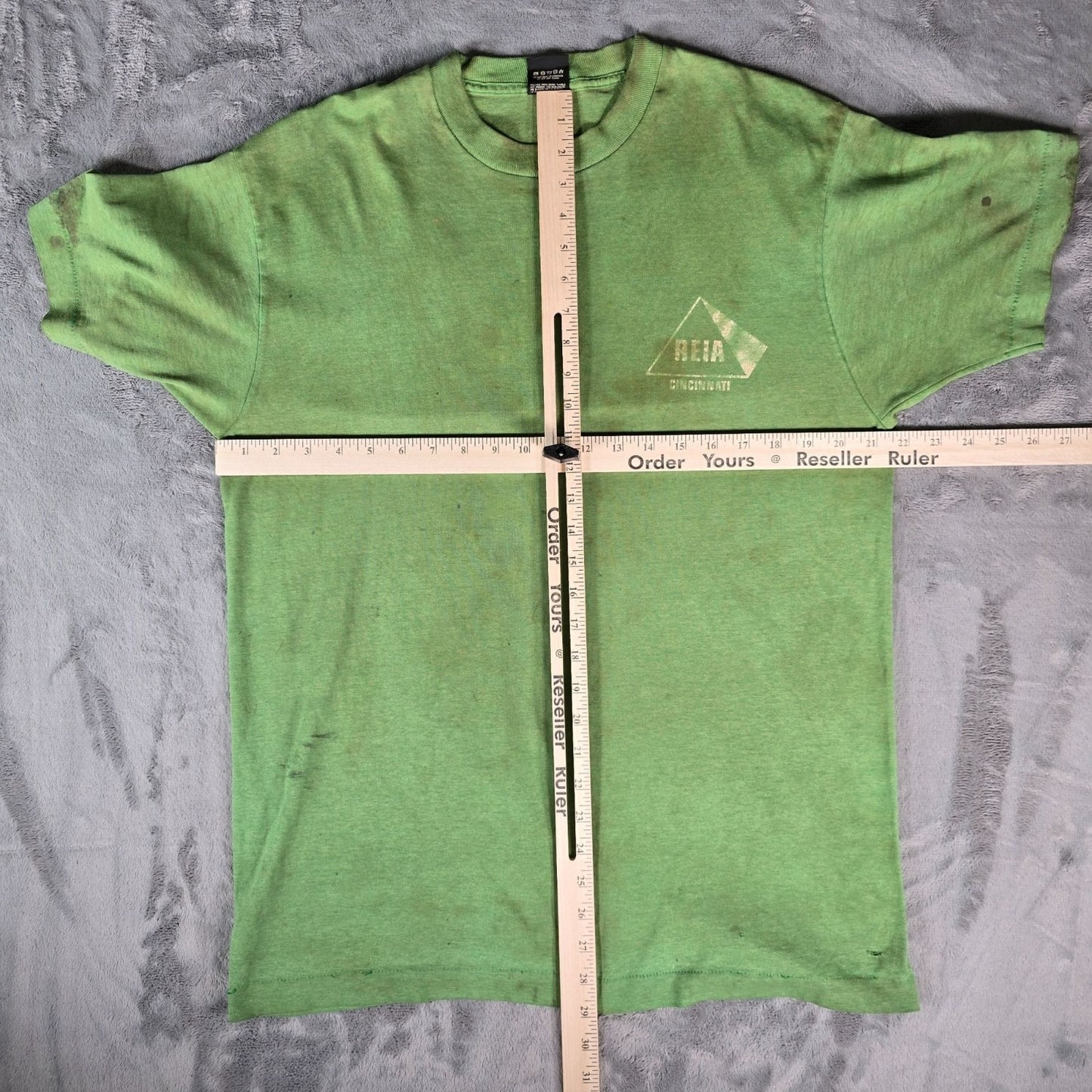 Thrashed Vintage 1990s REIA Real Estate Investors Cincinnati Grunge T-Shirt (L)