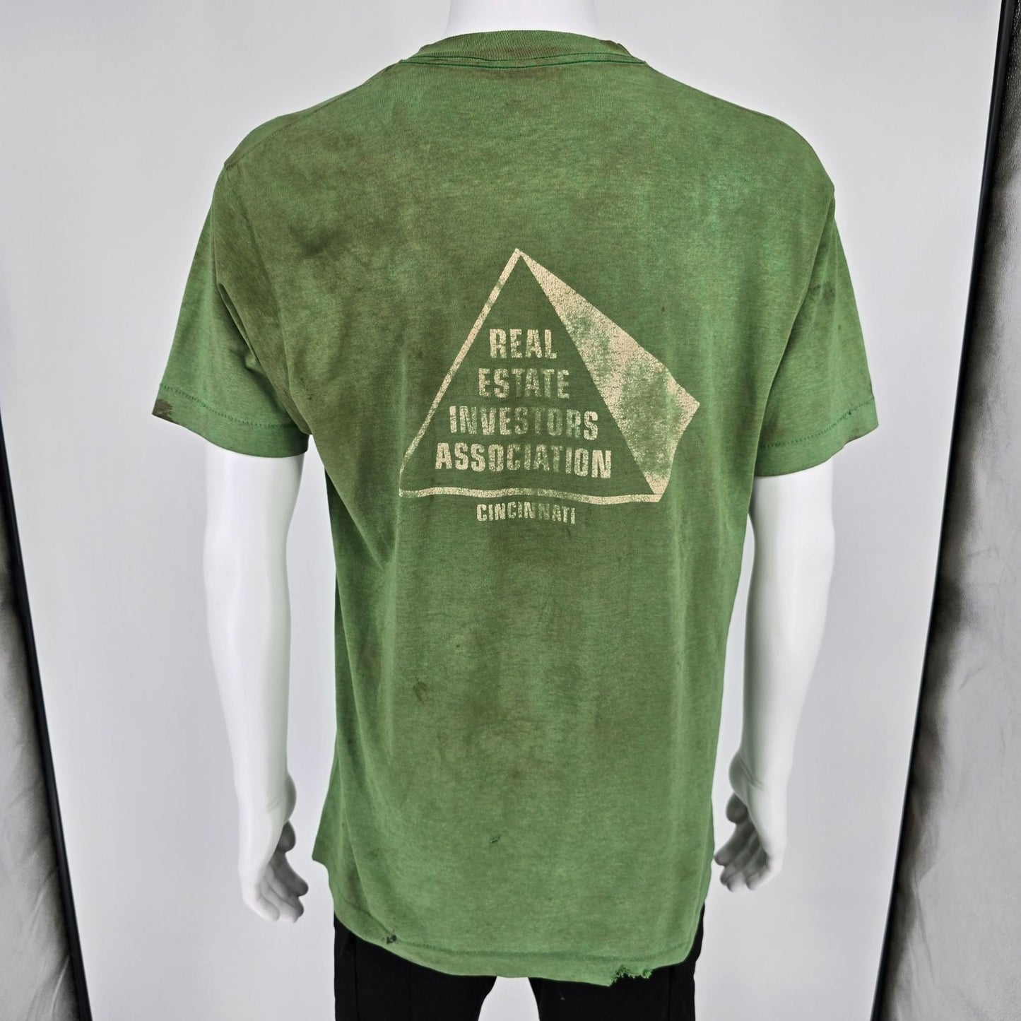 Thrashed Vintage 1990s REIA Real Estate Investors Cincinnati Grunge T-Shirt (L)
