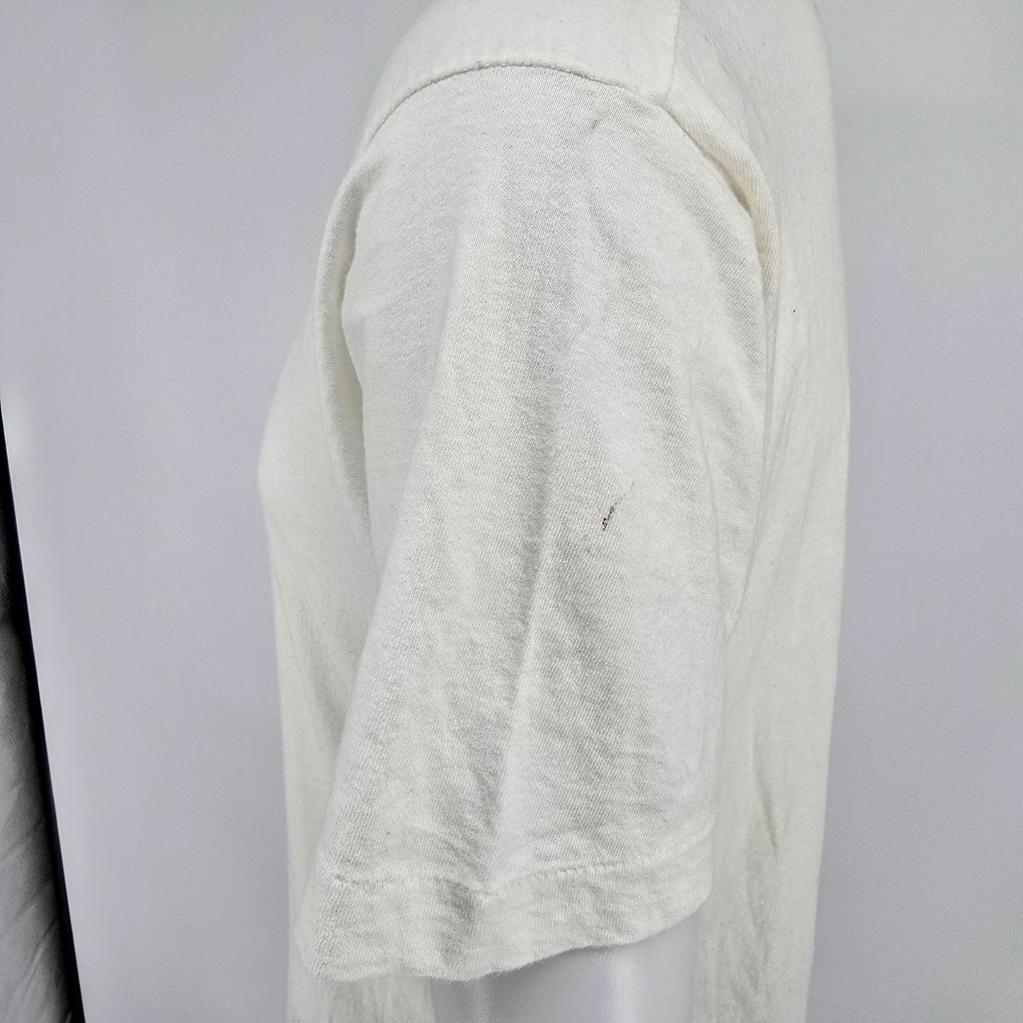 Vintage 1990s Hanes Blank White Single Stitch V-Neck Cotton T-Shirt (M)