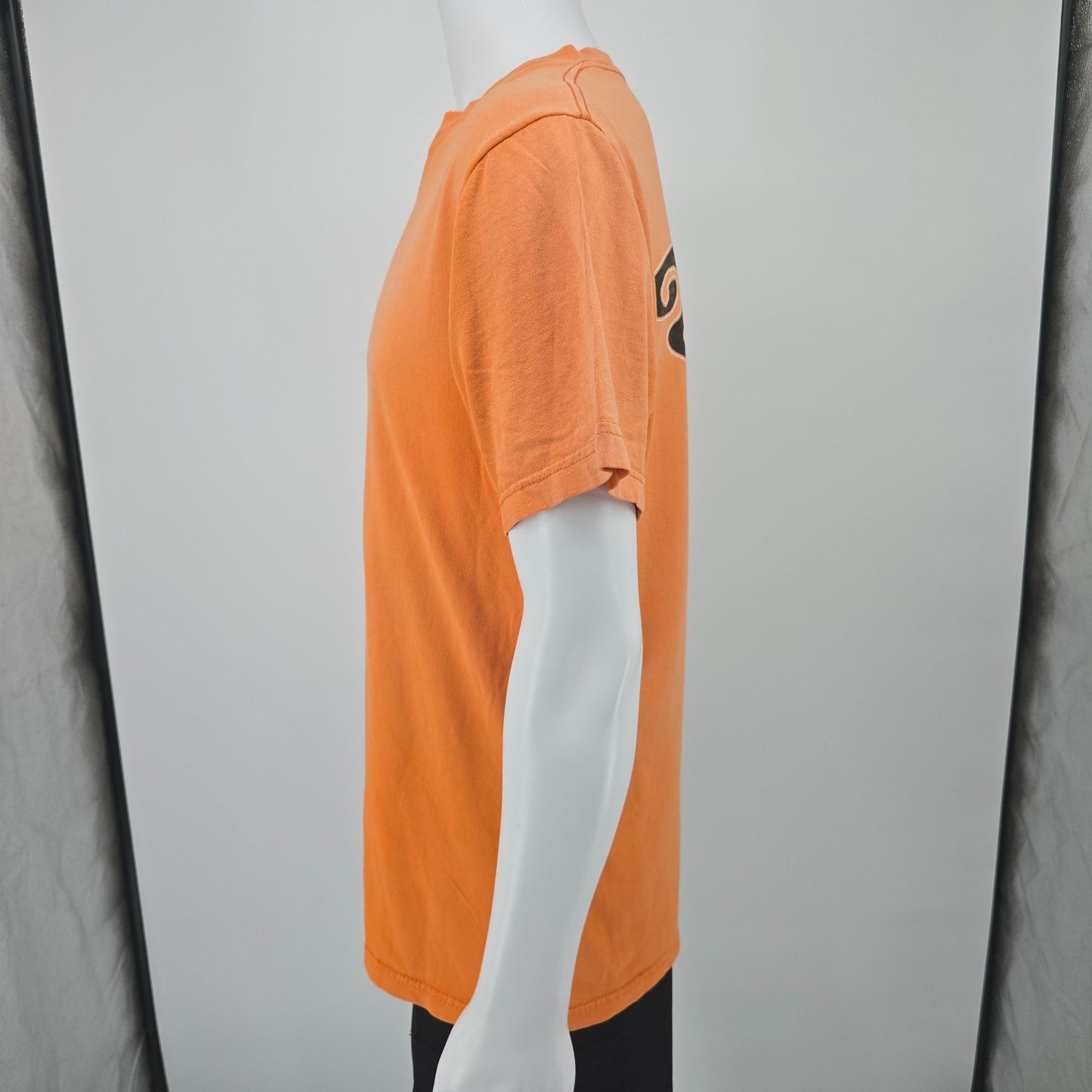 Vintage 1990s Tavarua Island Surf Company Fiji Faded Orange T-Shirt (L)