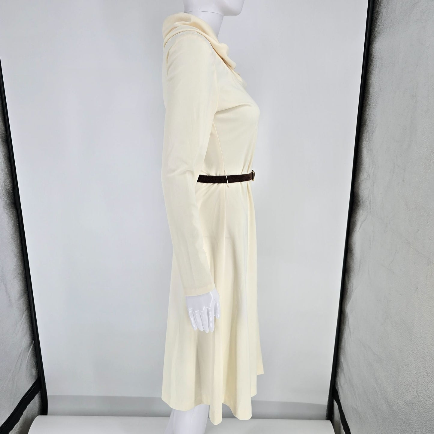 Vintage Late 1960s Cream Cowl Neck Long Sleeve Knit Midi Dress w/ Suede Belt (S)