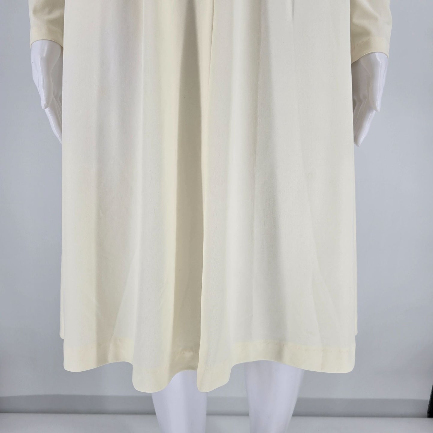 Vintage Late 1960s Cream Cowl Neck Long Sleeve Knit Midi Dress w/ Suede Belt (S)