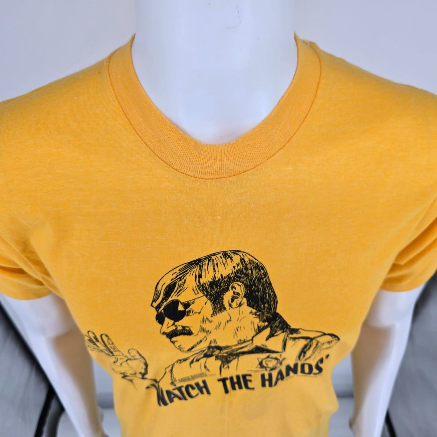 Vintage 1980s JD Buck Savage "Watch The Hands" Police Training Video T-Shirt (M)