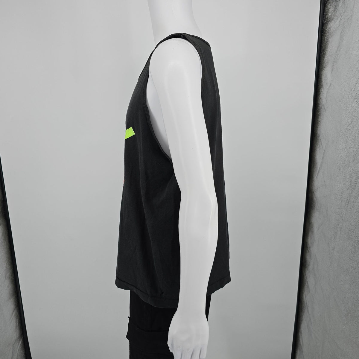 Distressed Vintage Late 1980s Fruit of the Loom "Water Sports" Tank Top (XL)