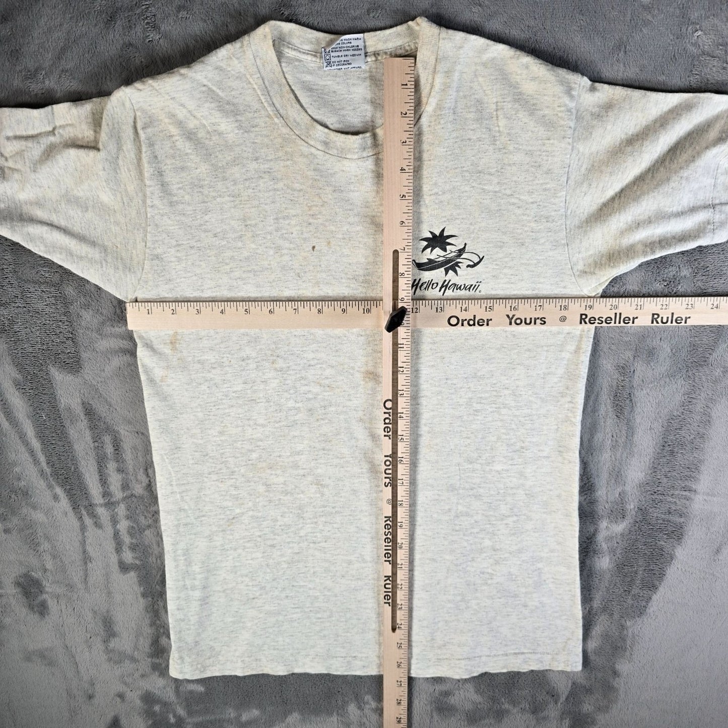 Thrashed Vintage 1990s Hello Hawaii Gray Single Stitch Tourist T-Shirt (M)