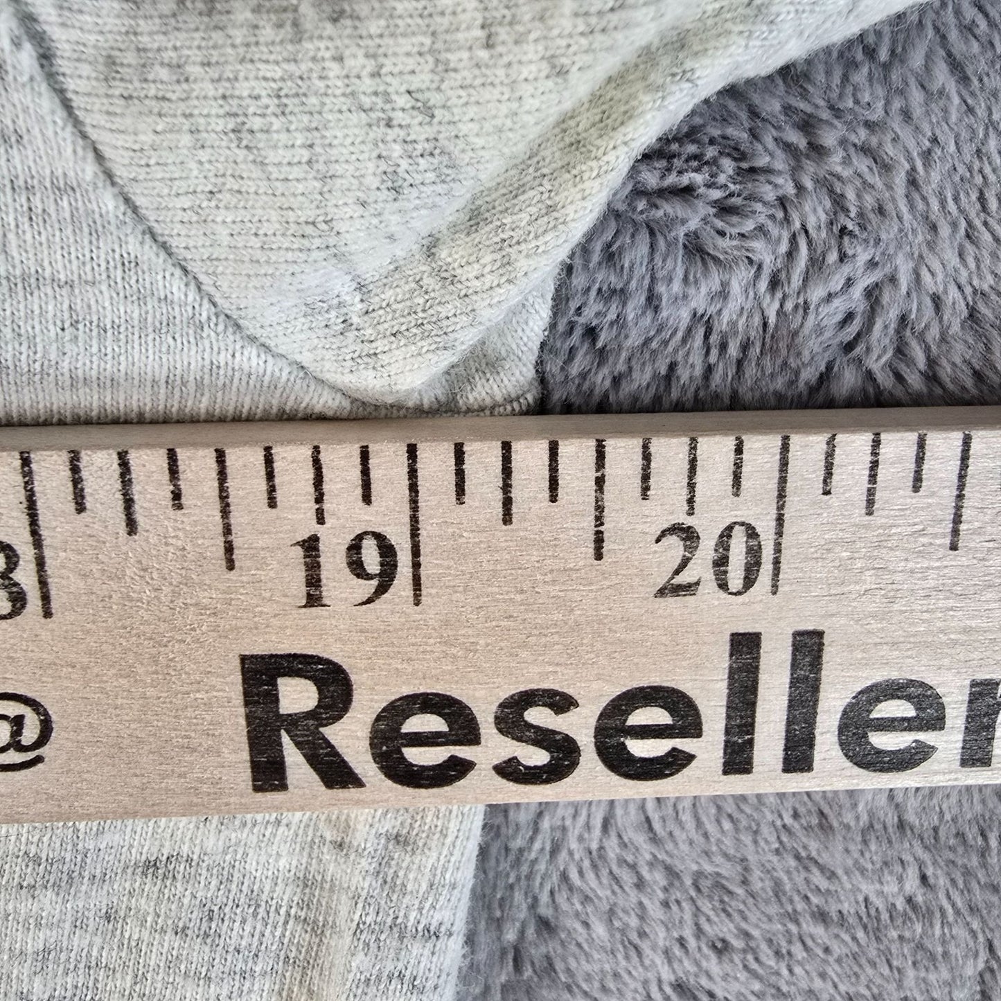 Thrashed Vintage 1990s Hello Hawaii Gray Single Stitch Tourist T-Shirt (M)
