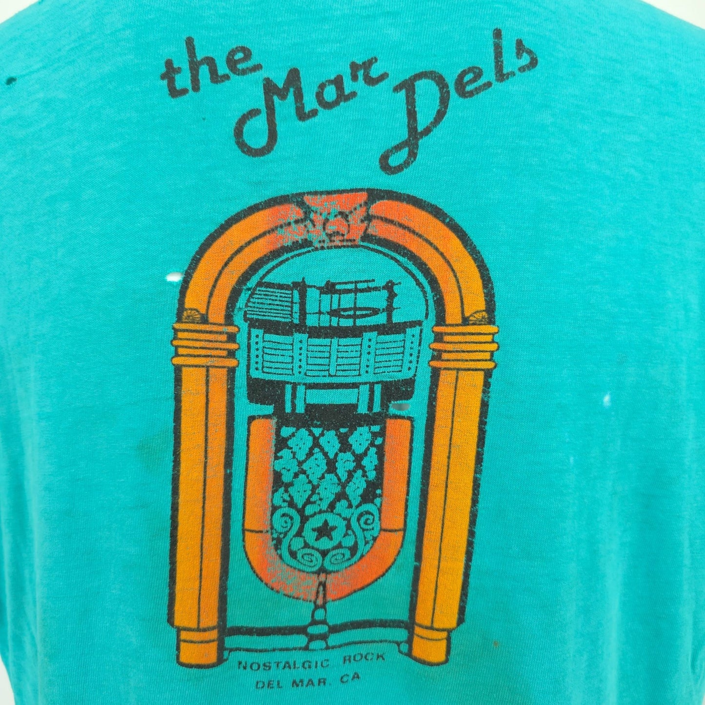 Thrashed Vintage 1990s The Mar Dels California Nostalgic Rock T-Shirt (M/L)