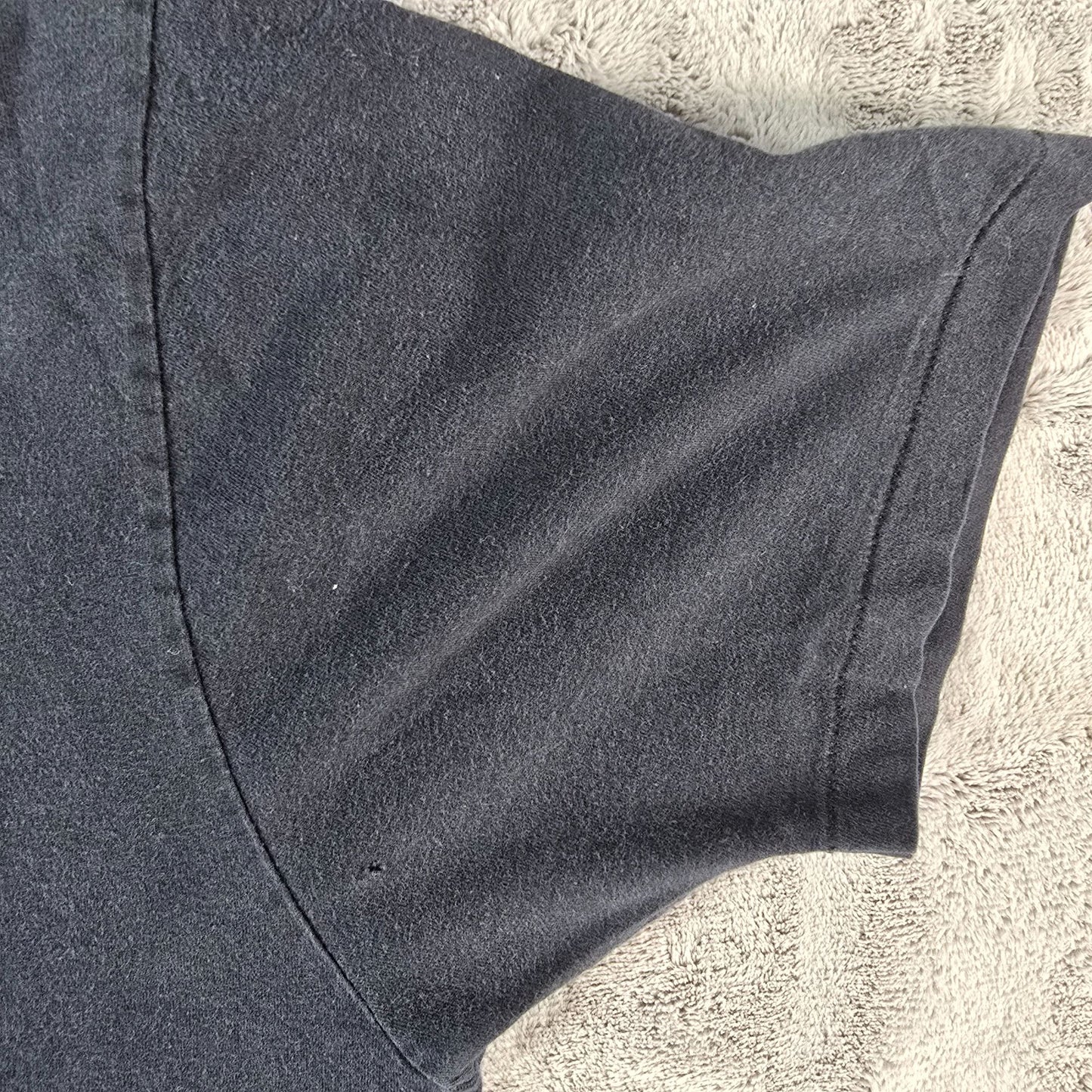 Vintage 1990s Newton Trading Co. Made in Canada Blank Black T-Shirt (M/L)