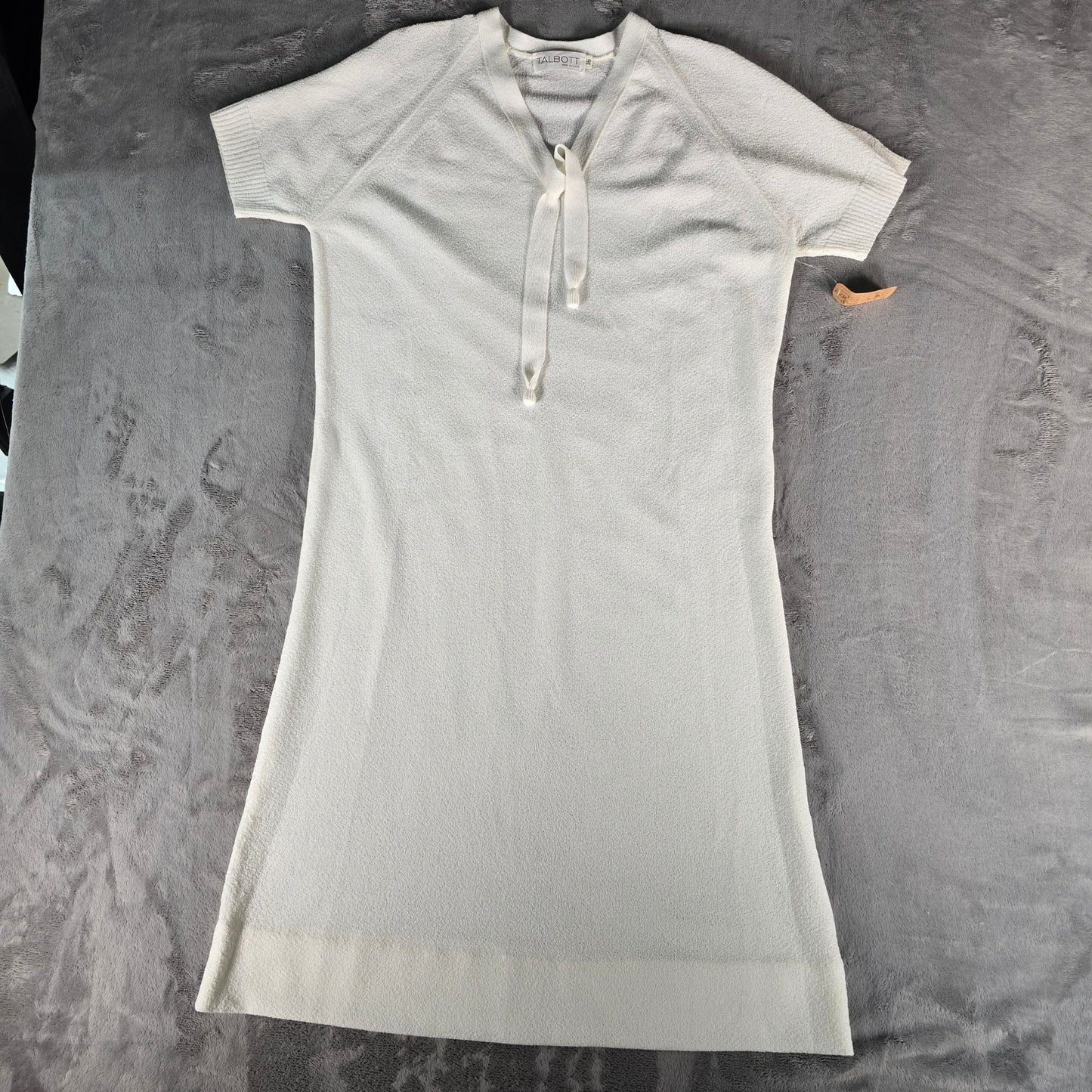 Vintage Early 1980s Talbott White Raglan Sleeve Midi Sweater Dress (Size 14/L)
