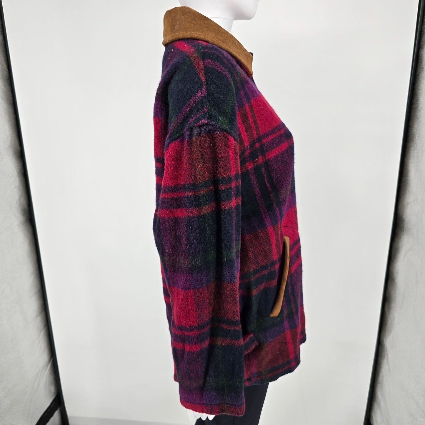 Vintage 1990s Braetan Made in USA Plaid Wool Blend Snap Button Jacket (M)