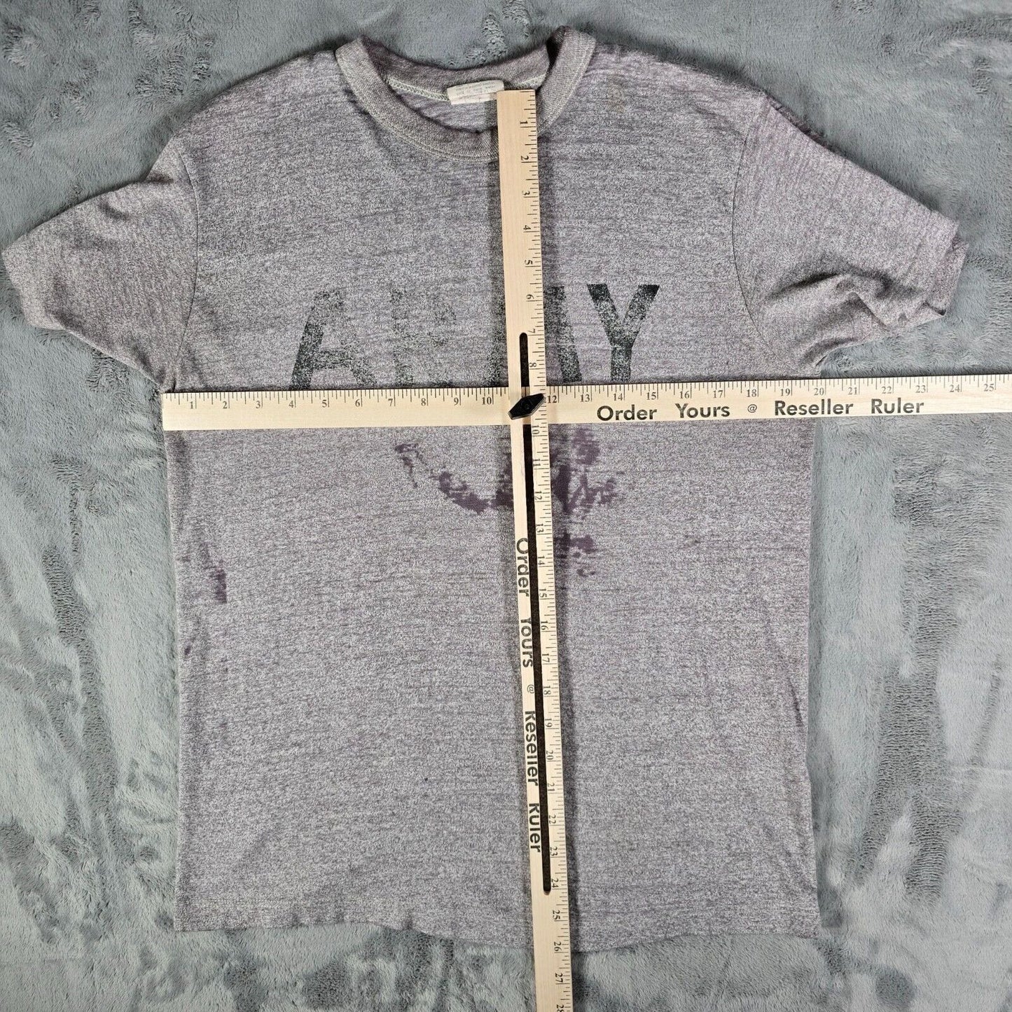 Thrashed Vintage 1991 U.S. Army Physical Fitness Uniform (PFU) Gray T-Shirt (M)