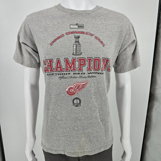 Vintage Lee Sport NHL Detroit Red Wings 2002 Stanley Cup Champions T-Shirt (M)