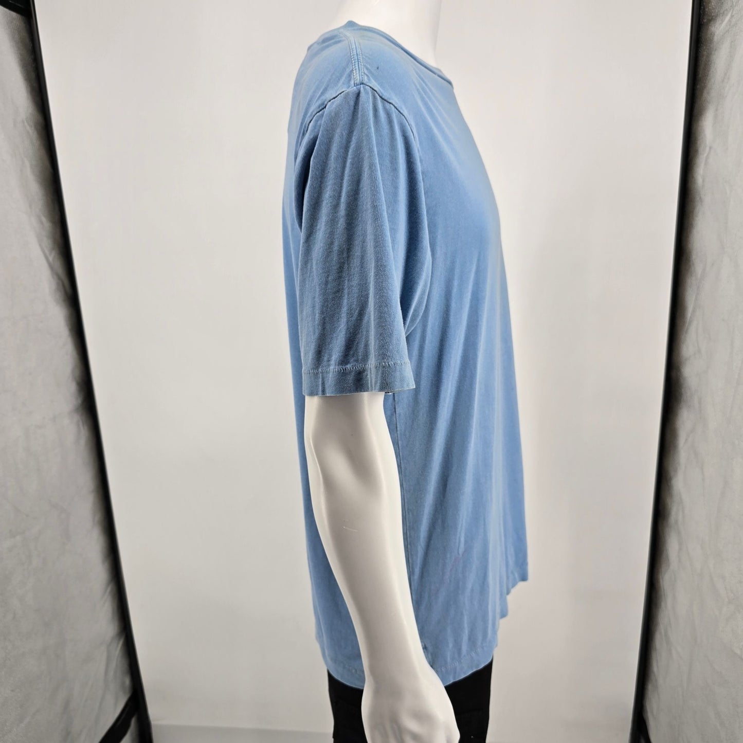 Vintage 2000s Caribbean Faded Blue Single Stitch Marlin Logo Pocket T-Shirt (M)