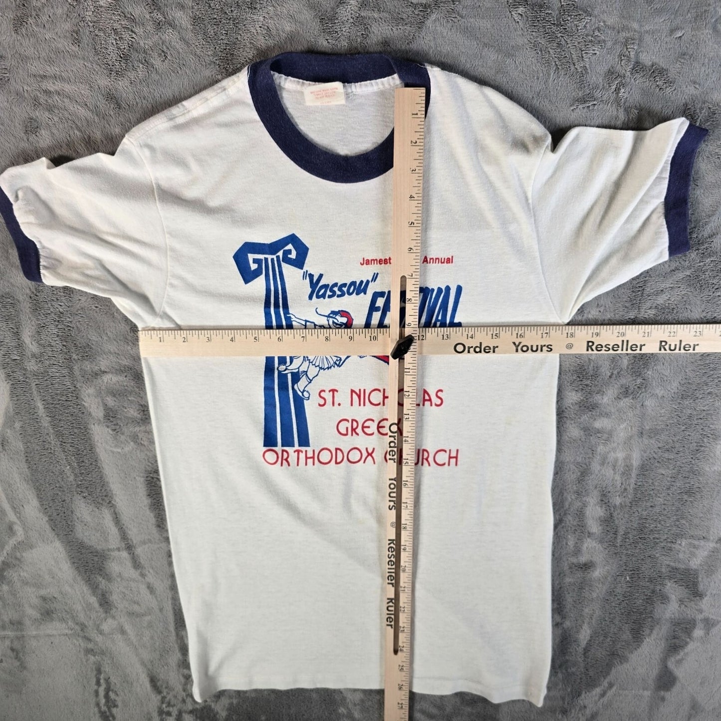 Vintage 1980s Jamestown "Yassou" Festival St. Nicholas Church Ringer Tee (S)