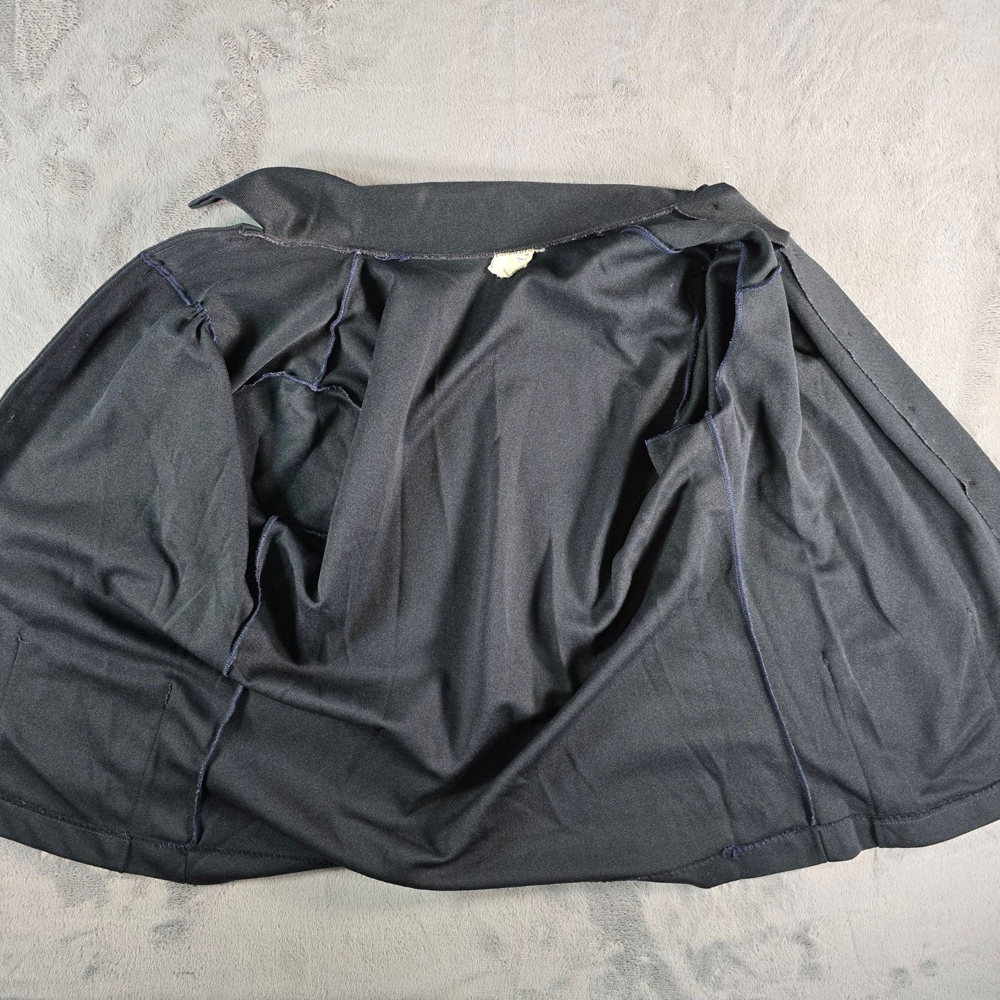 Vintage 1970s Land 'N Sea Pointed Collar Contrast Button Black Tunic Shirt (M)