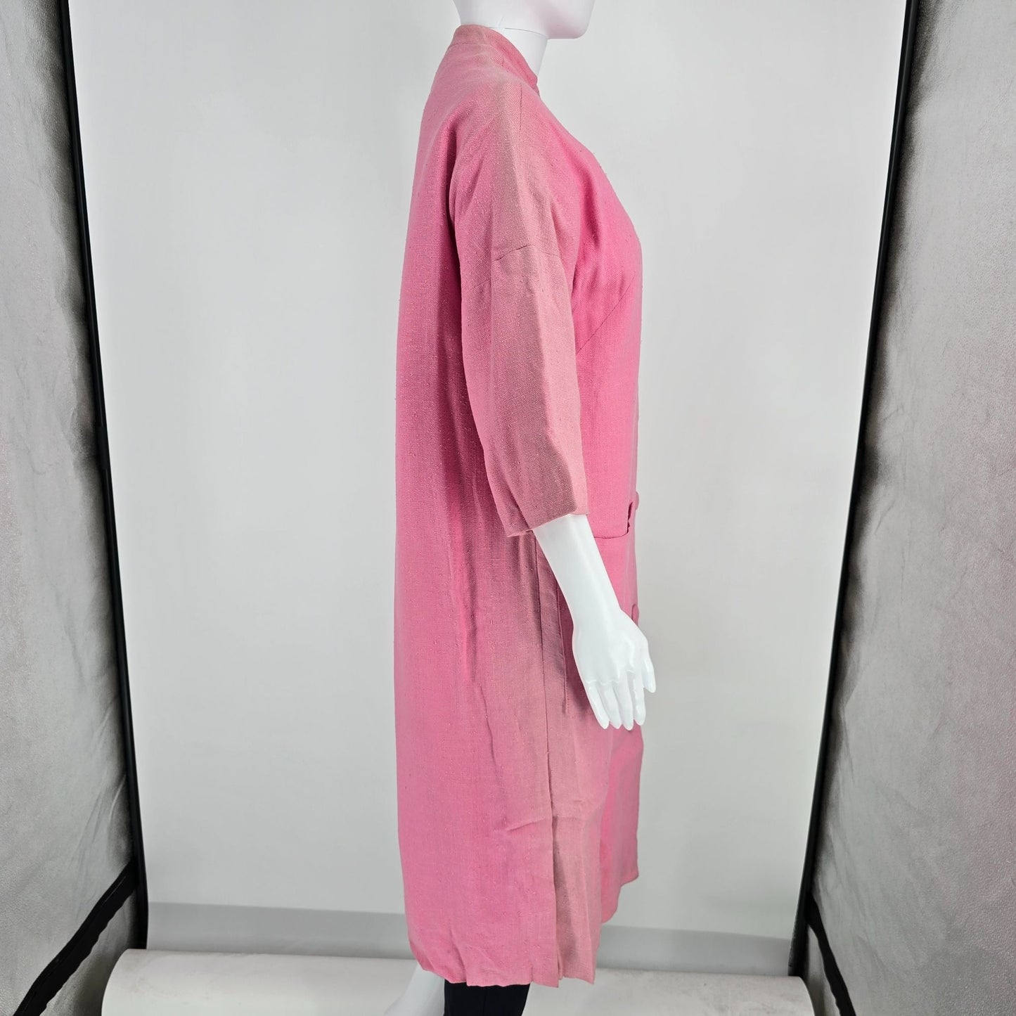 Vintage 1980s Handmade Vintage Pink Mandarin Collar Duster Coat (M)