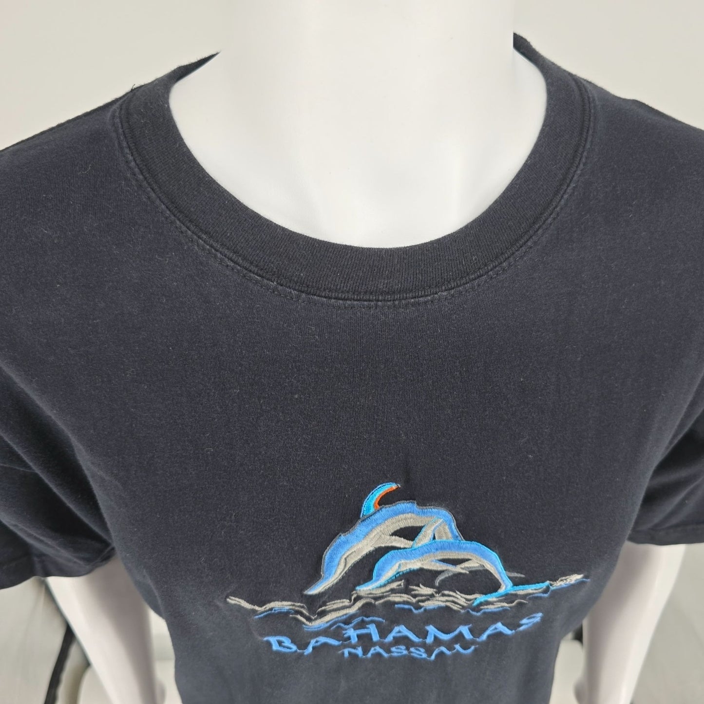 Vintage 1990s Dorsett Tee's Nassau Bahamas Embroidered Dolphins T-Shirt (XXL)