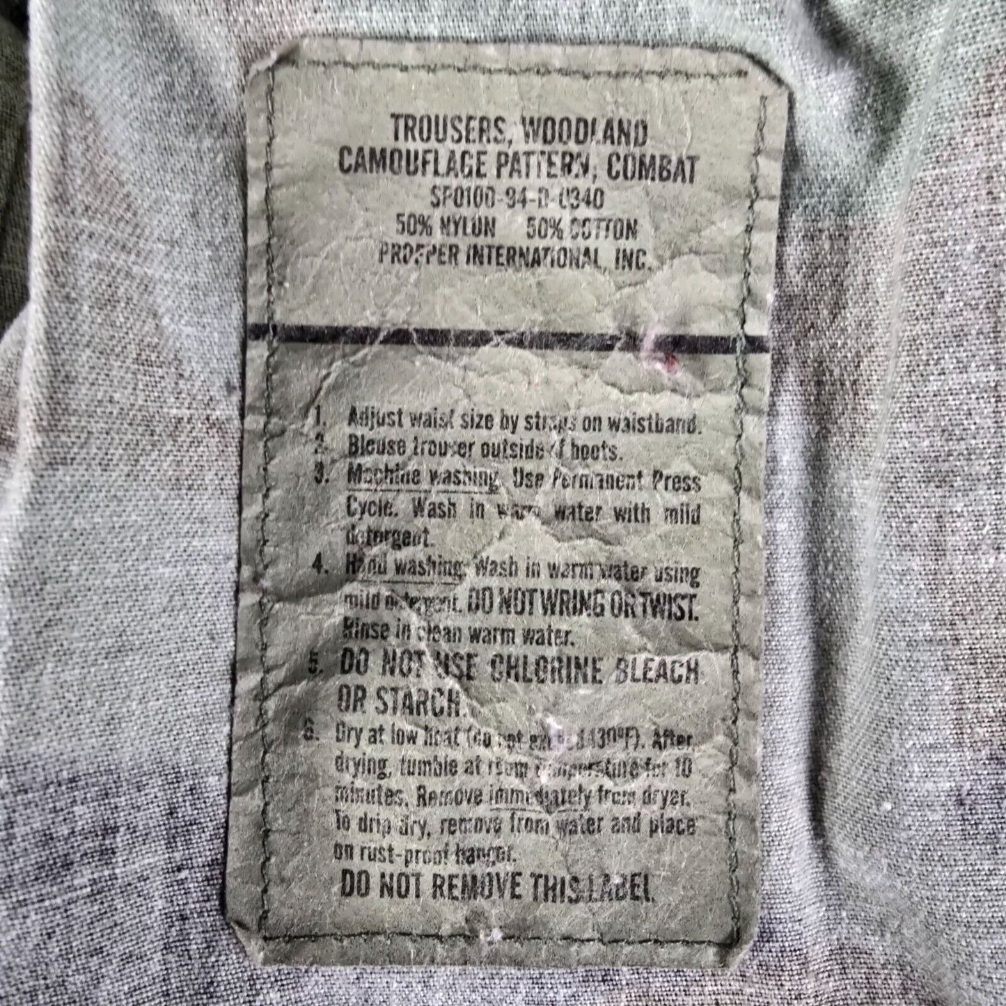 Vintage 1994 U.S. Military Woodland Camouflage Pattern Combat Trousers (30x30)
