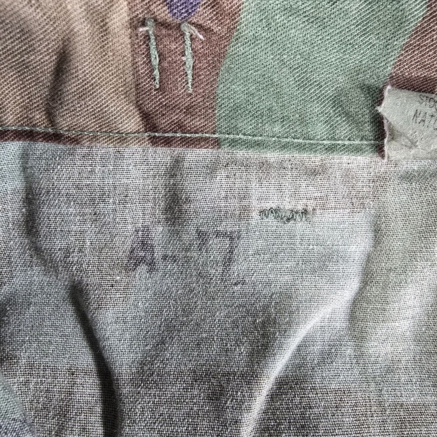 Vintage 1994 U.S. Military Woodland Camouflage Pattern Combat Trousers (30x30)