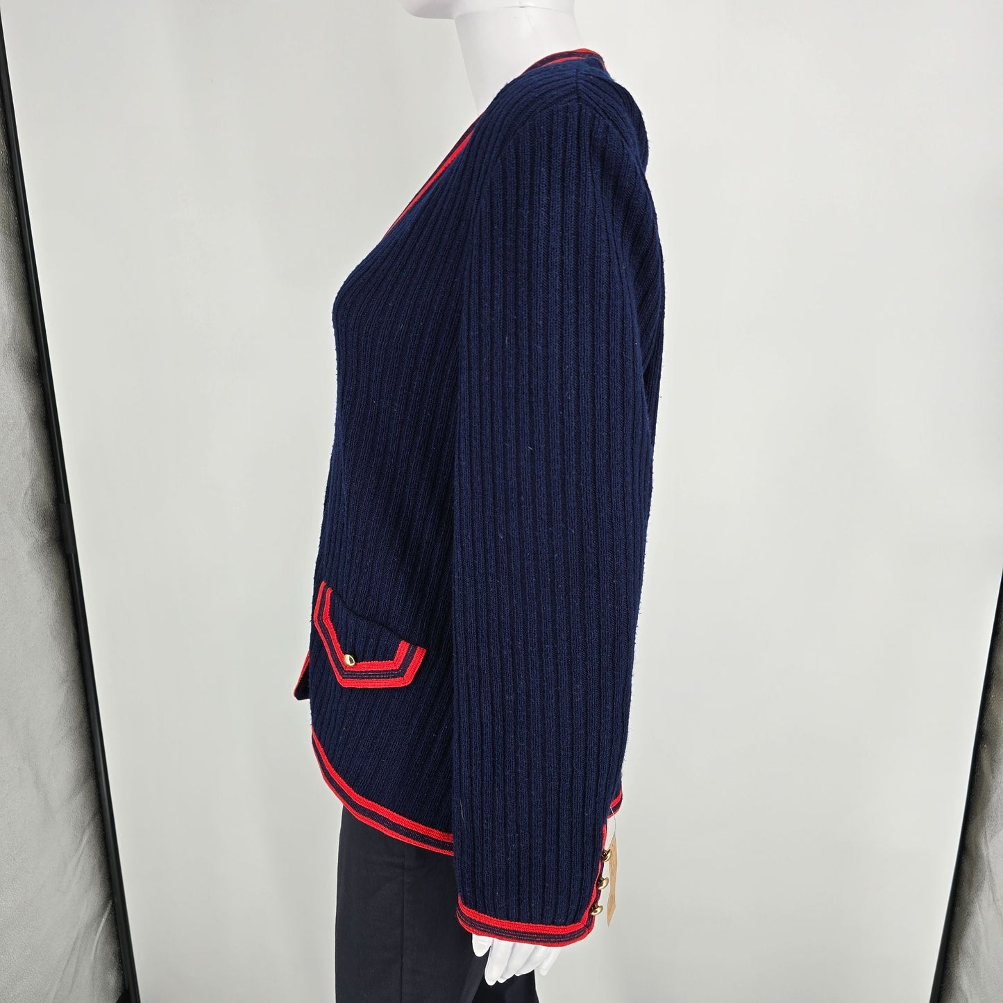 Vintage 1970s Butte Knit Women's Navy/Red Rib-Knit V-Neck Cardigan Sweater (L)