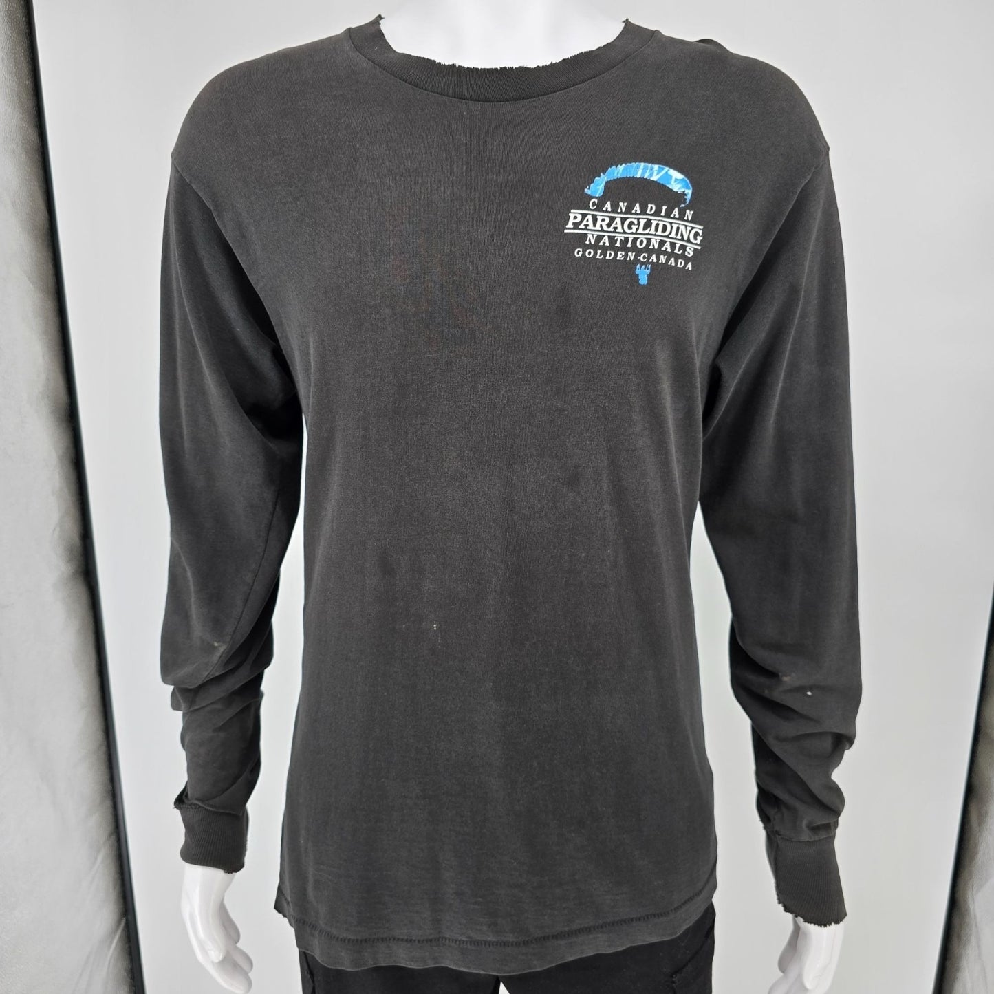 Vintage 1995 Canadian National Paragliding Championships Long Sleeve T-Shirt (M)