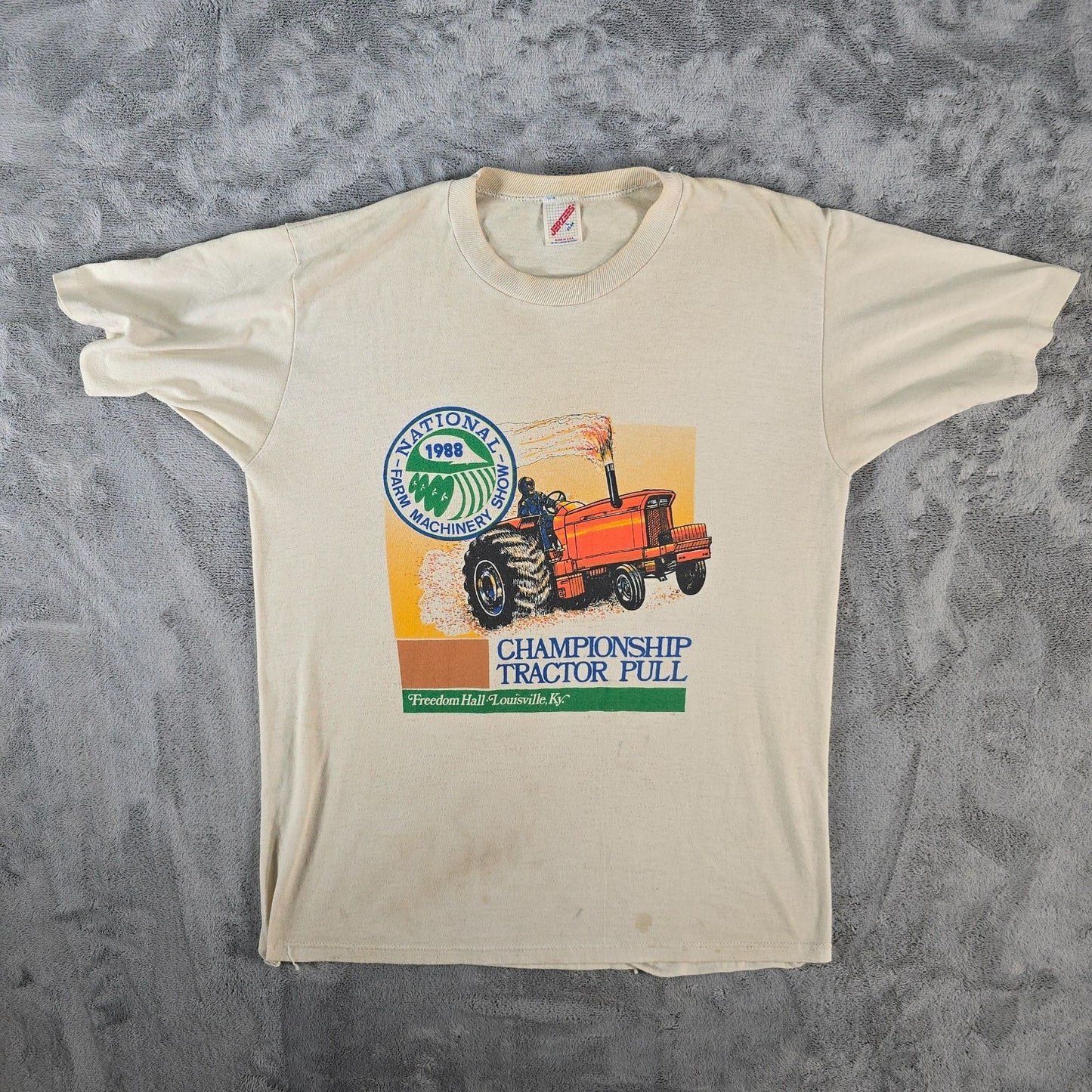Vintage 1988 National Farm Machinery Show Championship Tractor Pull T-Shirt (L)