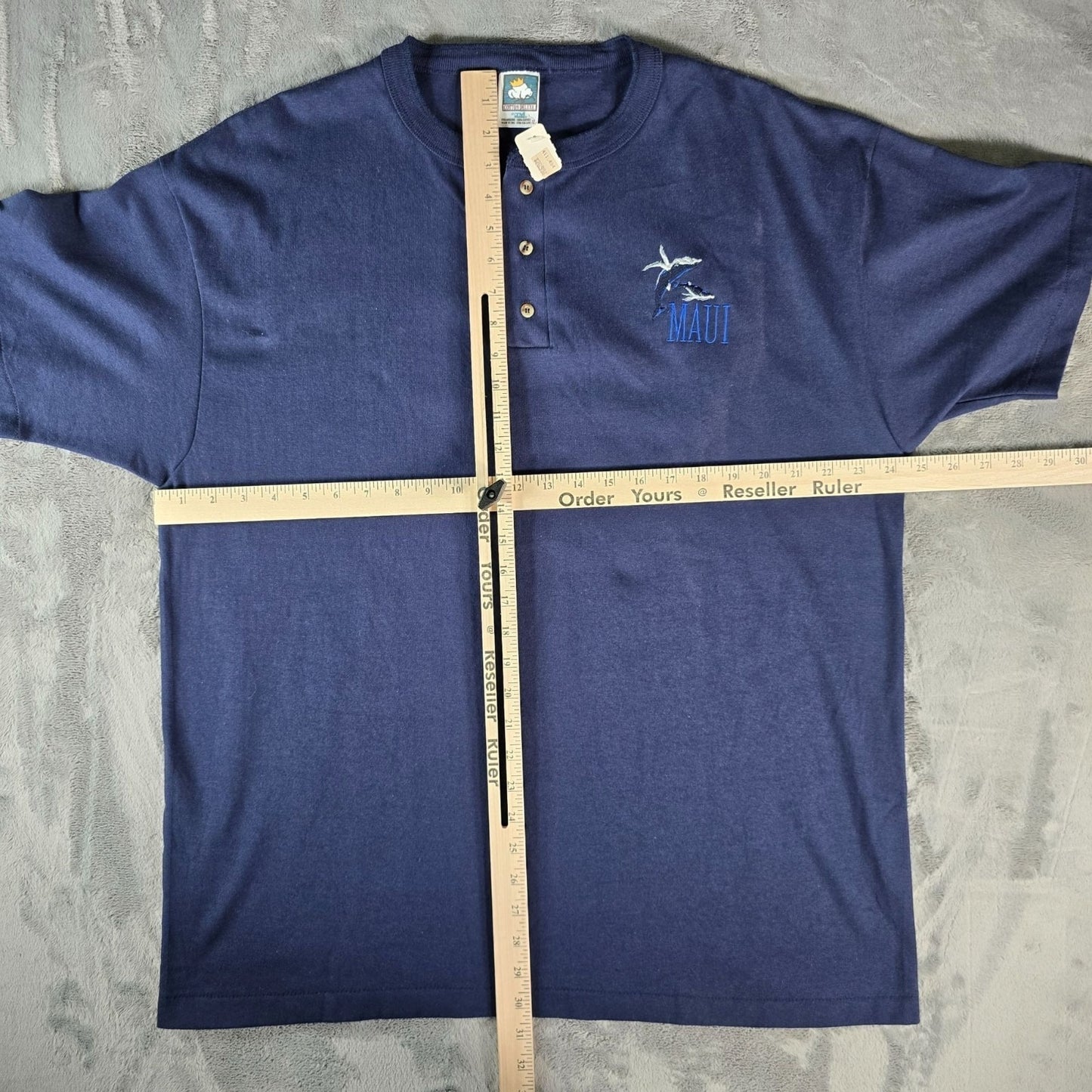 Vintage 1990s Anvil Cotton Deluxe Maui Dolphins Embroidered Henley T-Shirt (XL)