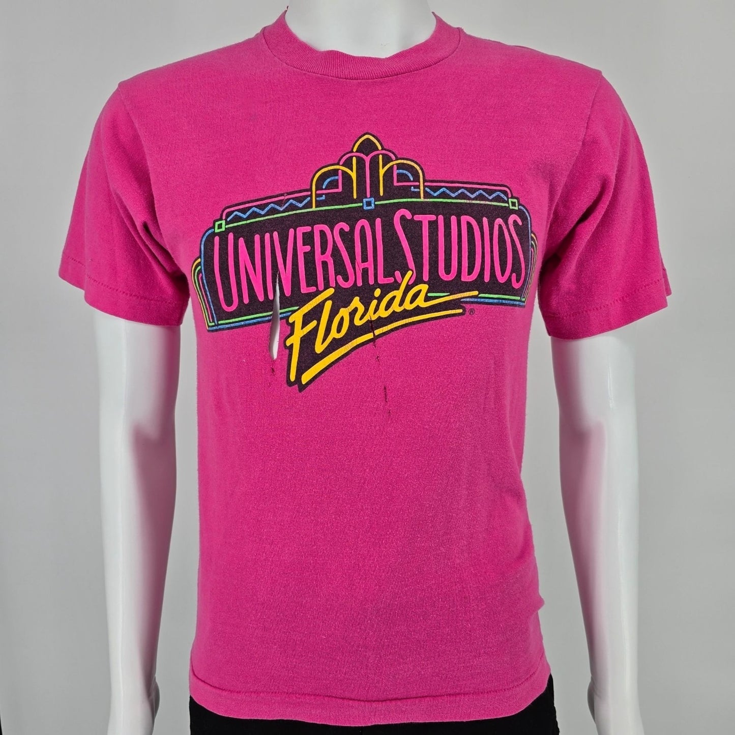 Distressed Vintage 1990s Universal Studios Florida Logo Pink T-Shirt (S)