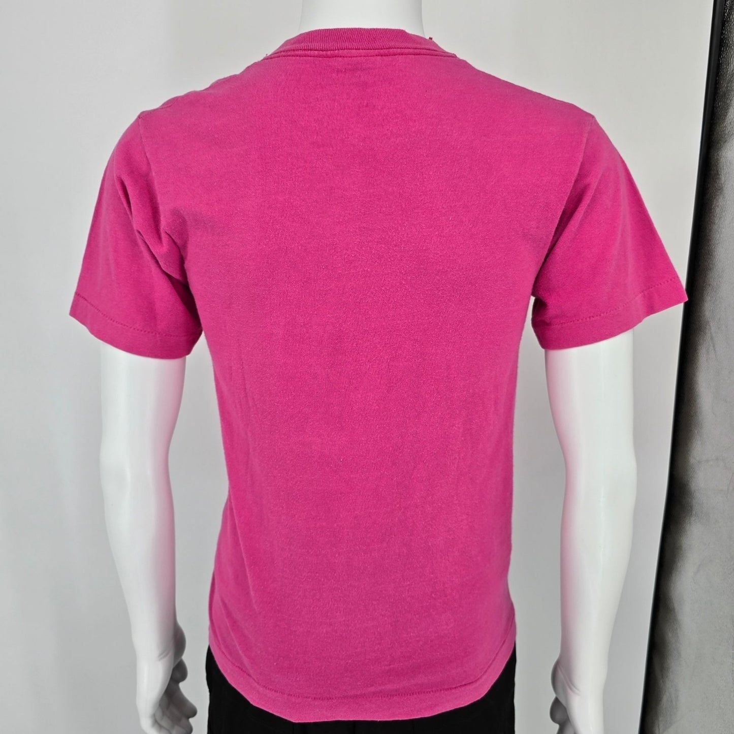 Distressed Vintage 1990s Universal Studios Florida Logo Pink T-Shirt (S)
