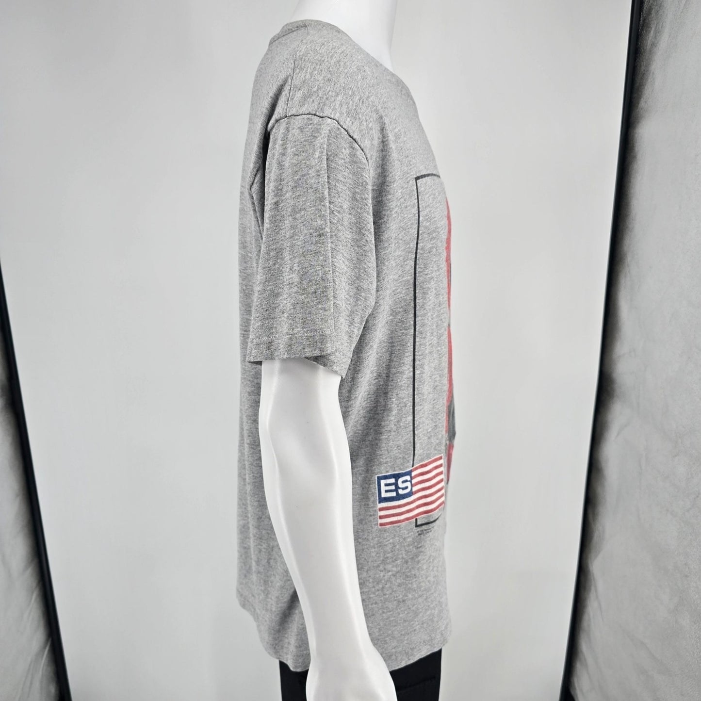 Vintage 1990s Elmo Sport Sportswear Jim Henson's Sesame Street T-Shirt (L/XL)